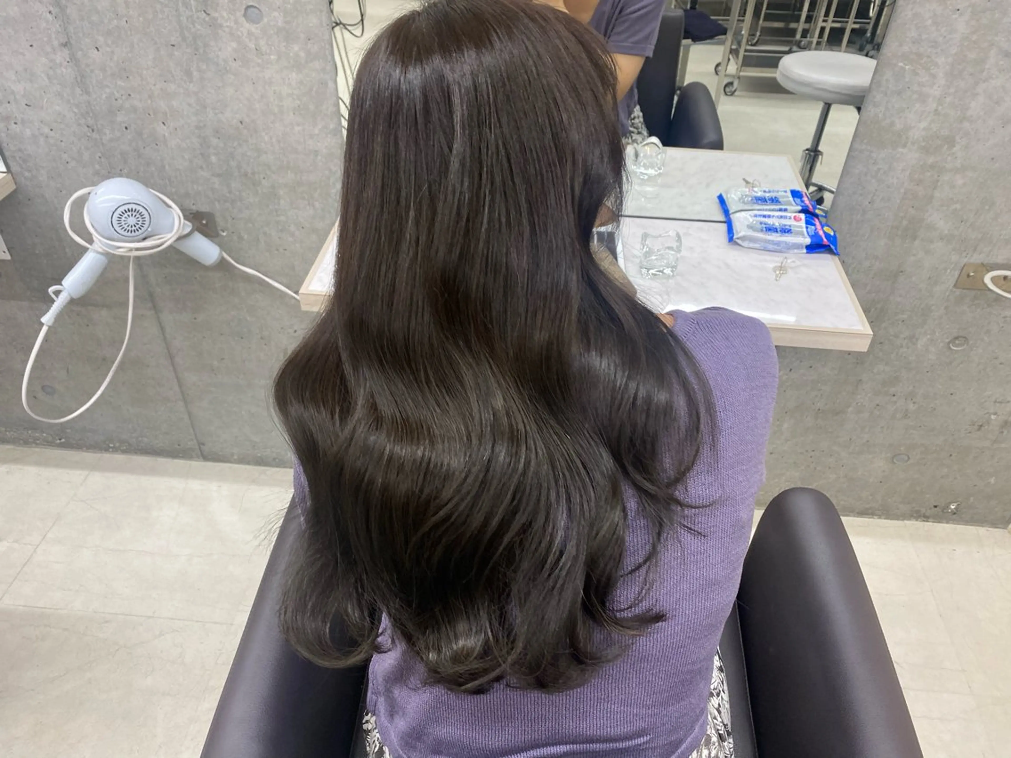 カラー グレージュ Period.所属・Period.赤坂 RIKOのヘアスタイル