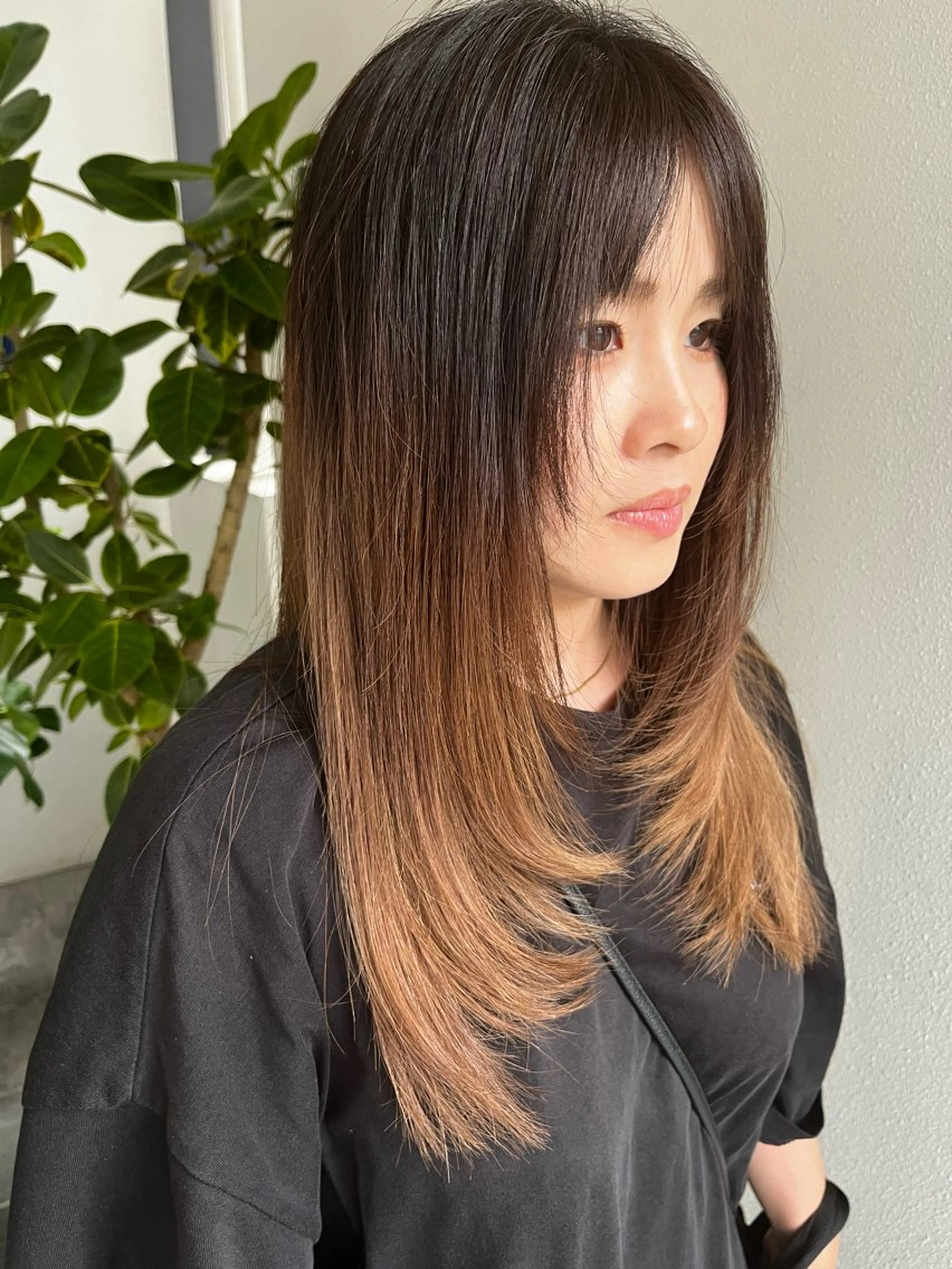 ロング 顔周りカット レイヤーカット ROSSO Hair＆SPA  香椎宮前店所属・SHIINA 香椎宮前店のヘアスタイル
