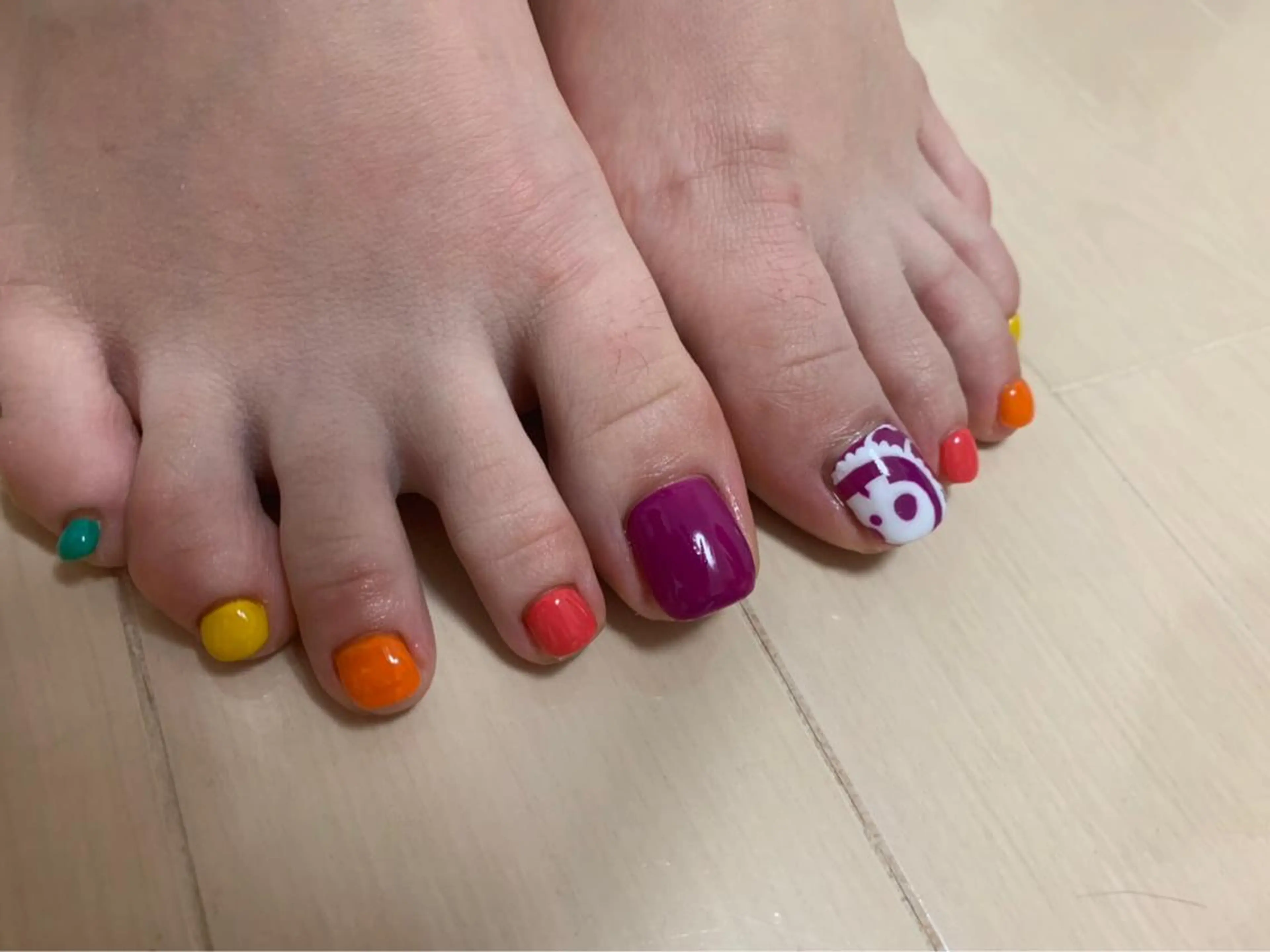 ショート ネイル A85G ayakoのネイルデザイン