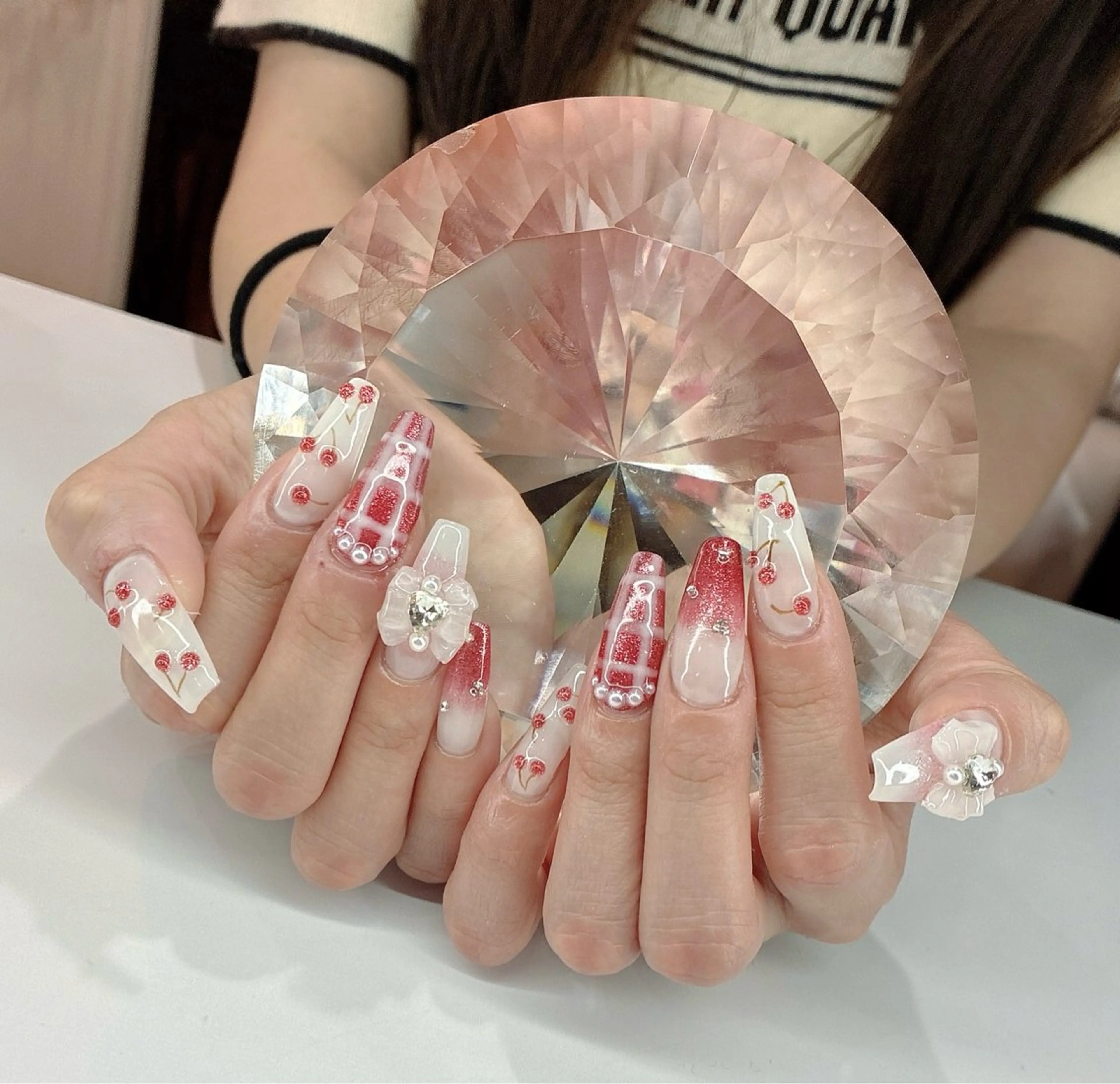 ネイル ハンドネイル LoaChaton kaeのネイルデザイン
