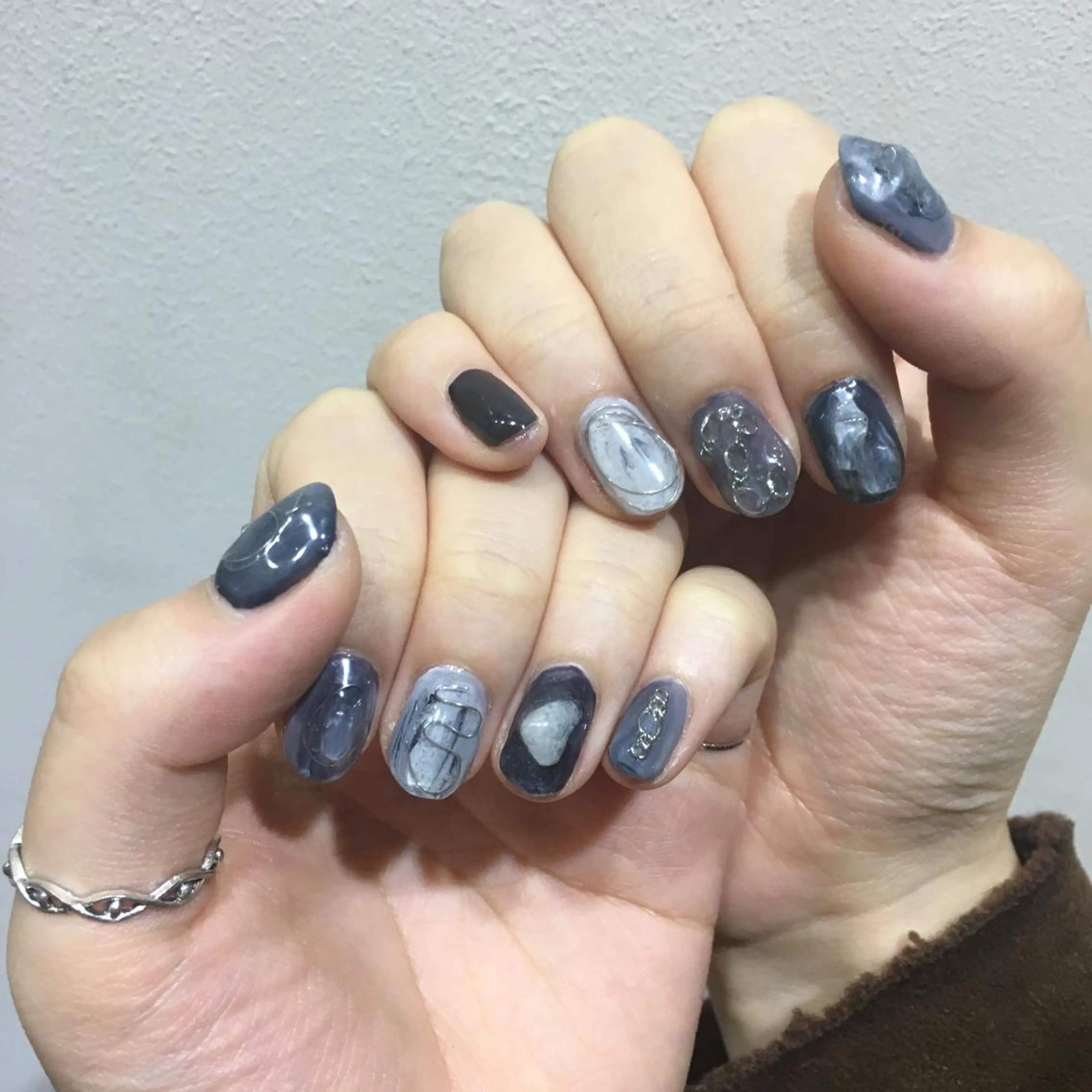 ネイル 【似合わせ提案】鈴木 舞のネイルデザイン