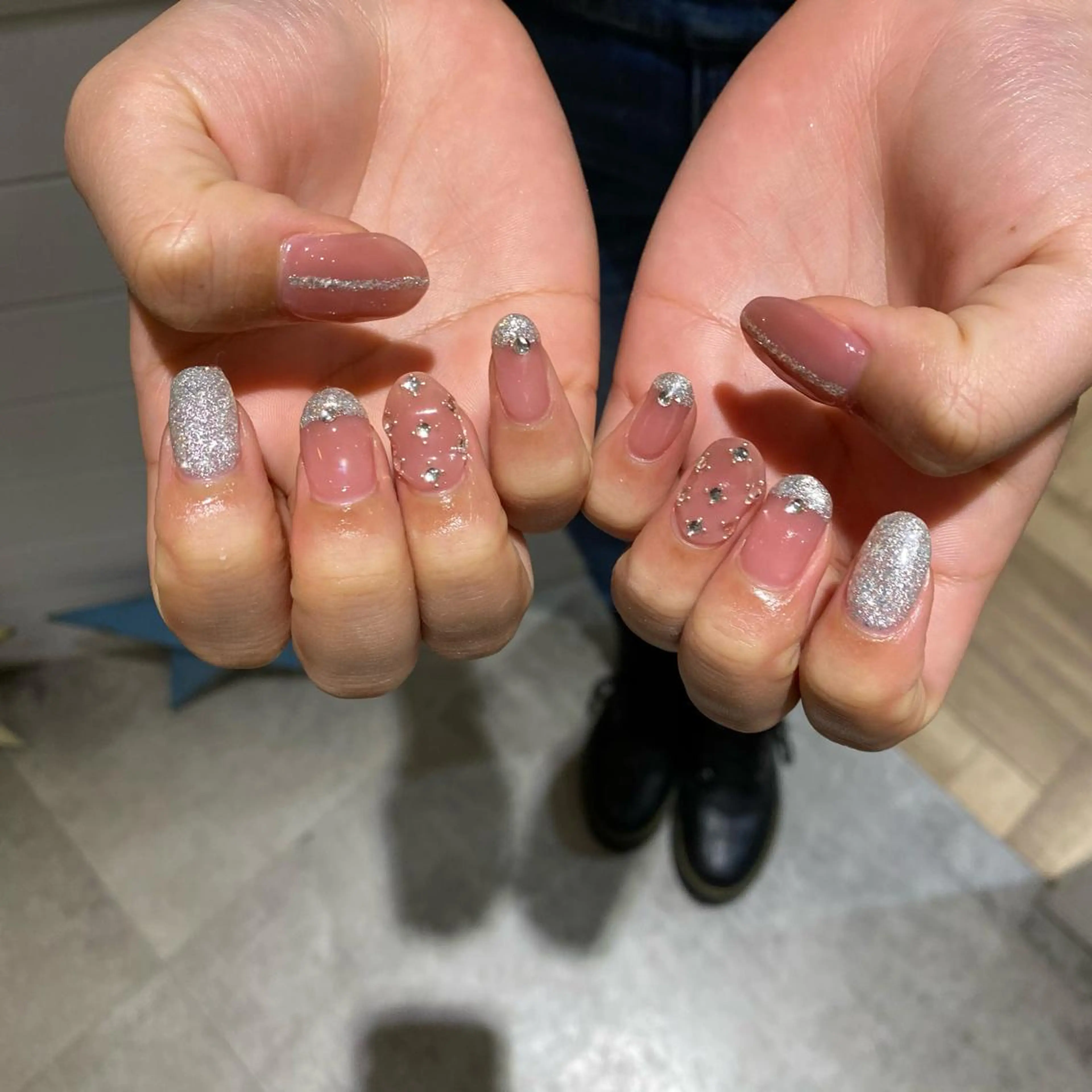 ネイル sio.nail&eyebrow salon shimokitazawa2号店所属・nailist mana𖤐´-のネイルデザイン