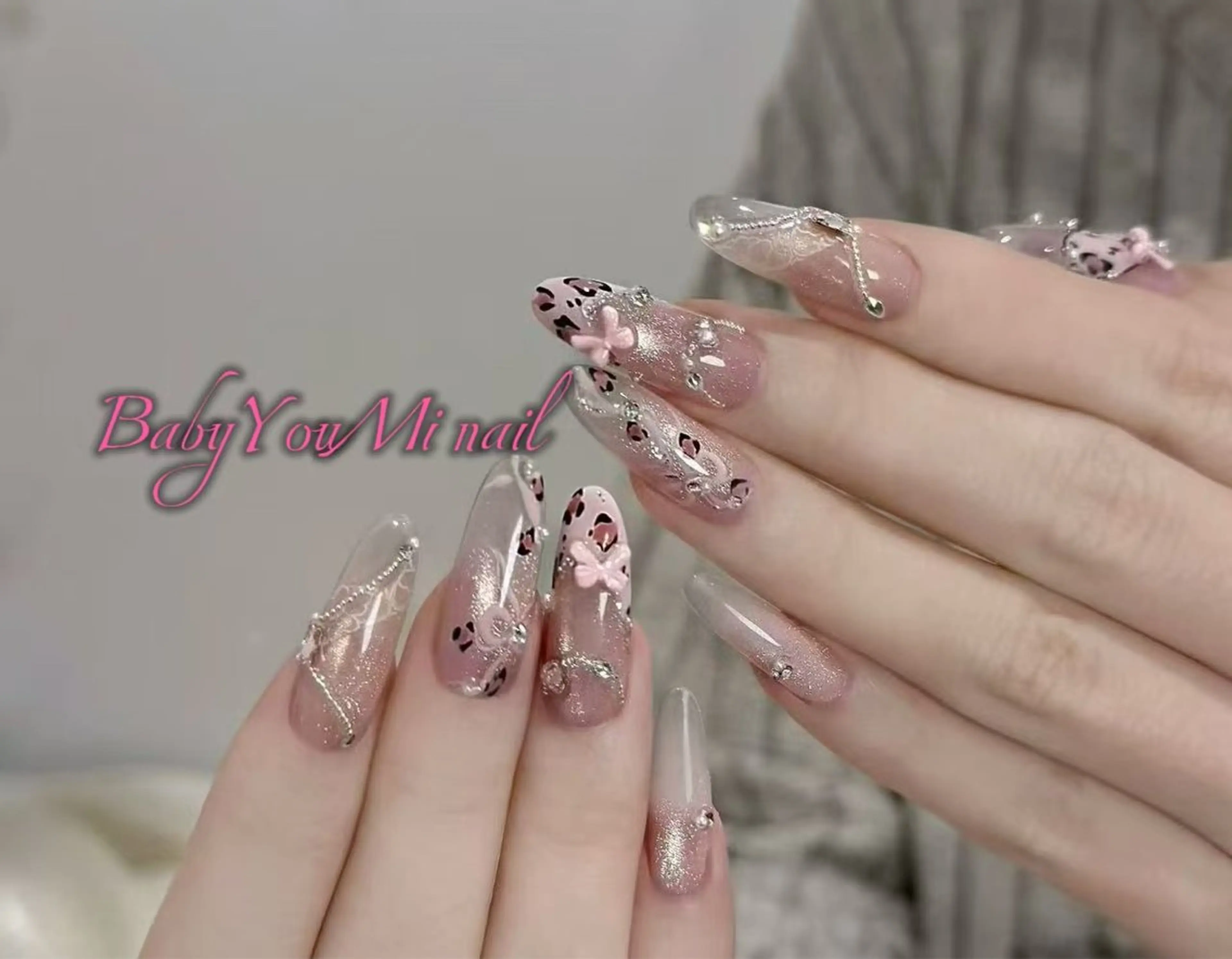ネイル オーロラネイル フラワーネイル フットネイル フレンチネイル ジェルネイル ハンドネイル BabyYouMi ねねのネイルデザイン