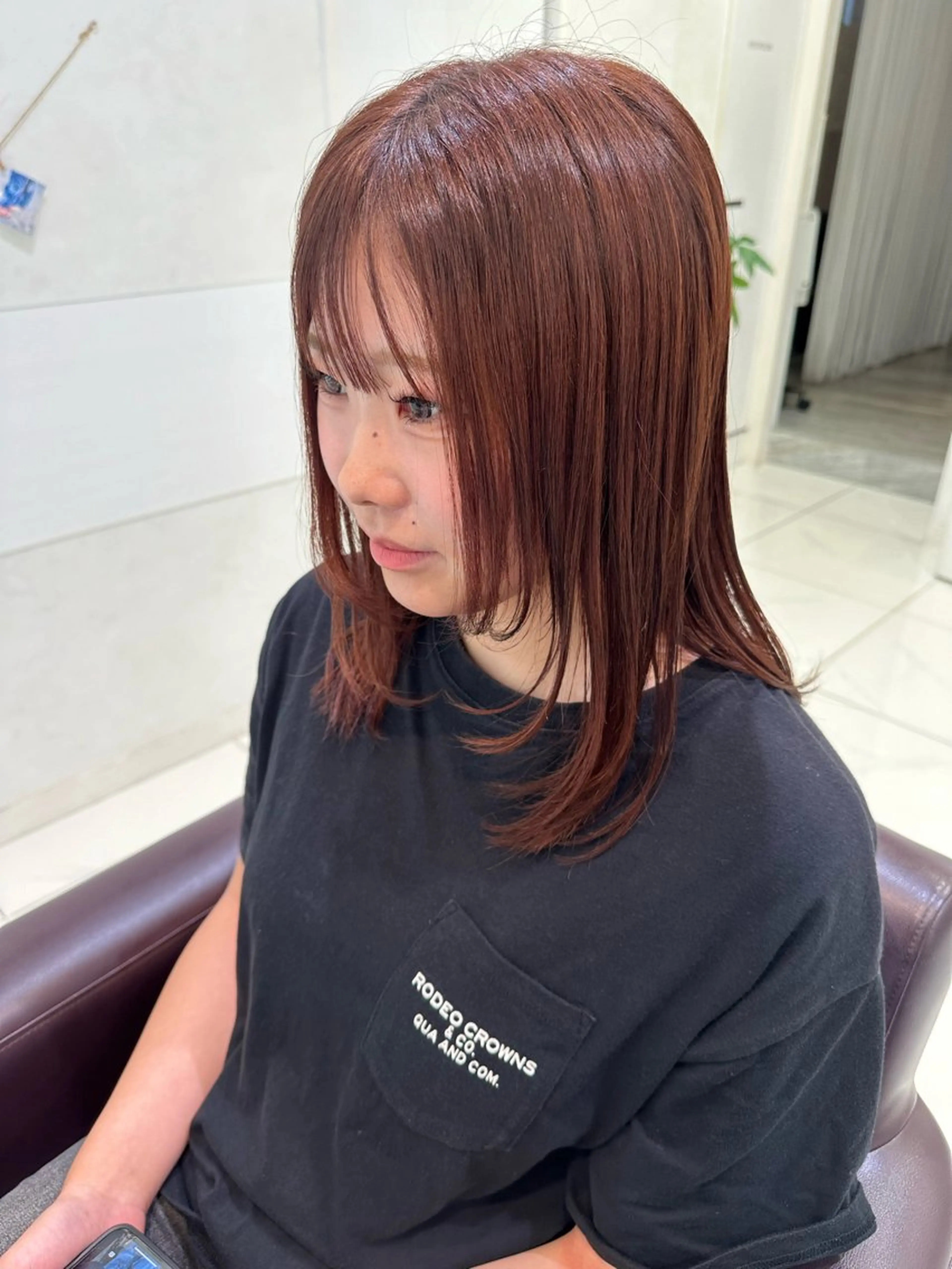 セミロング カラー 顔周りカット ハイレイヤー 韓国風ヘア レイヤーカット ハイトーン/艶カラー /透明感カラー/みなのヘアスタイル