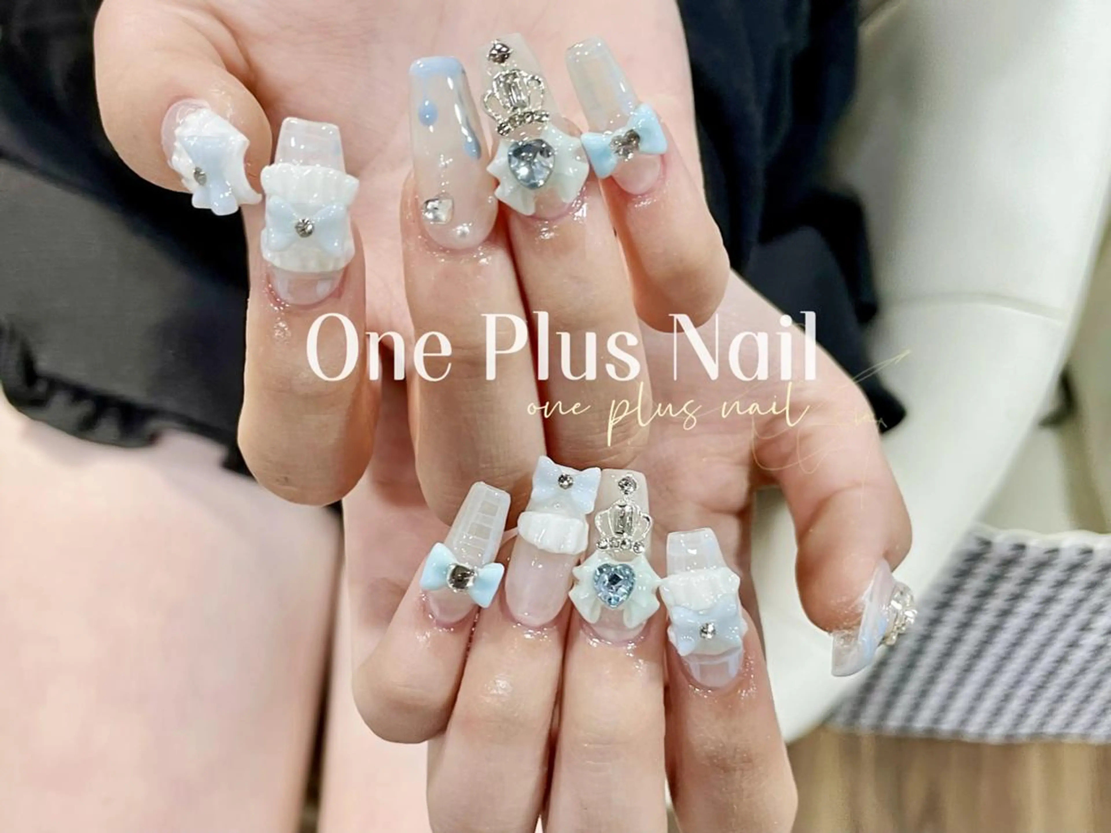 ネイル ガーリー ハート キラキラネイル 韓国ネイル ロングネイル One Plus Nail Salonのネイルデザイン