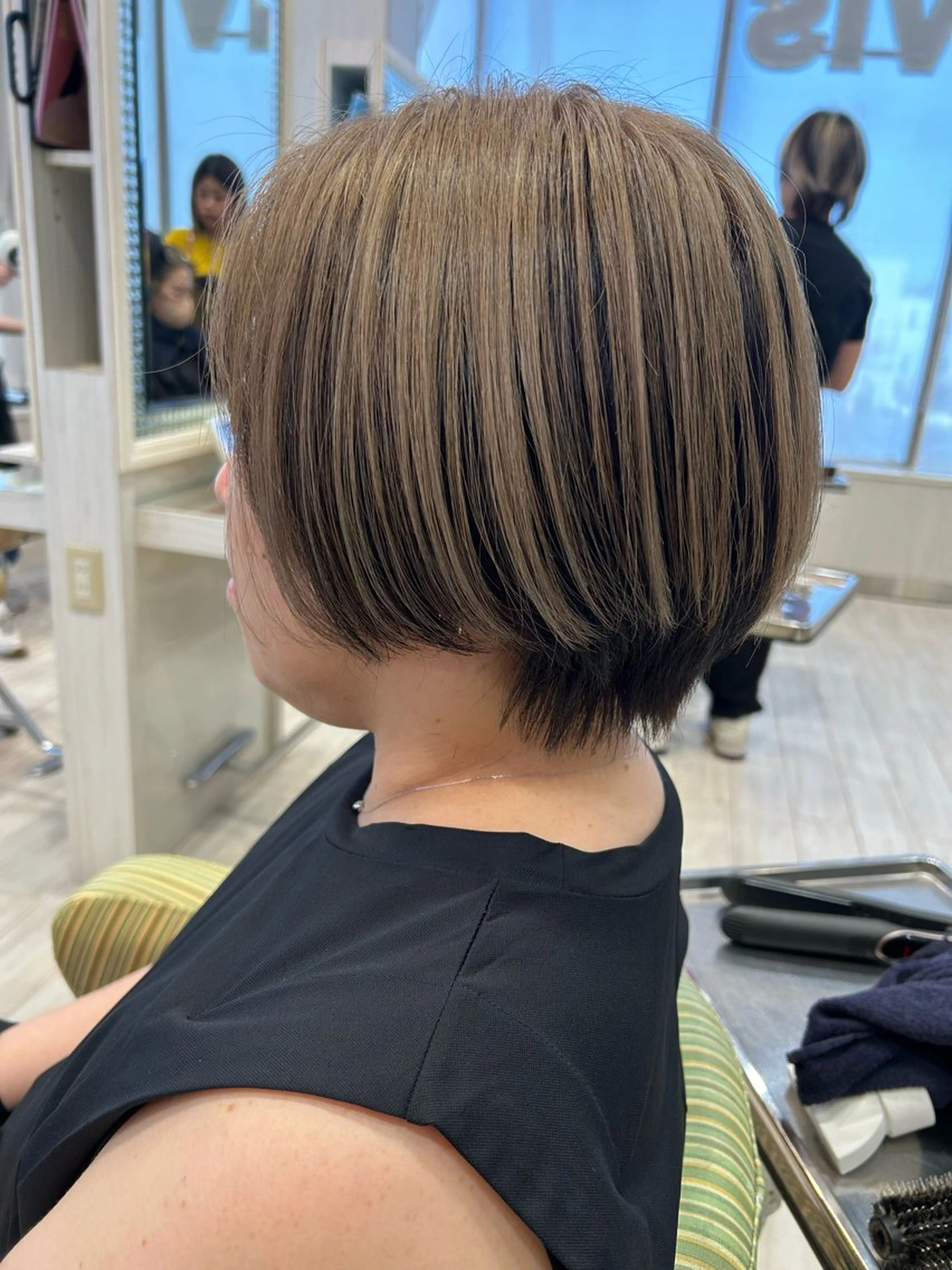 ショート カラー カット ヘアカラー 中川 拓弥のヘアスタイル