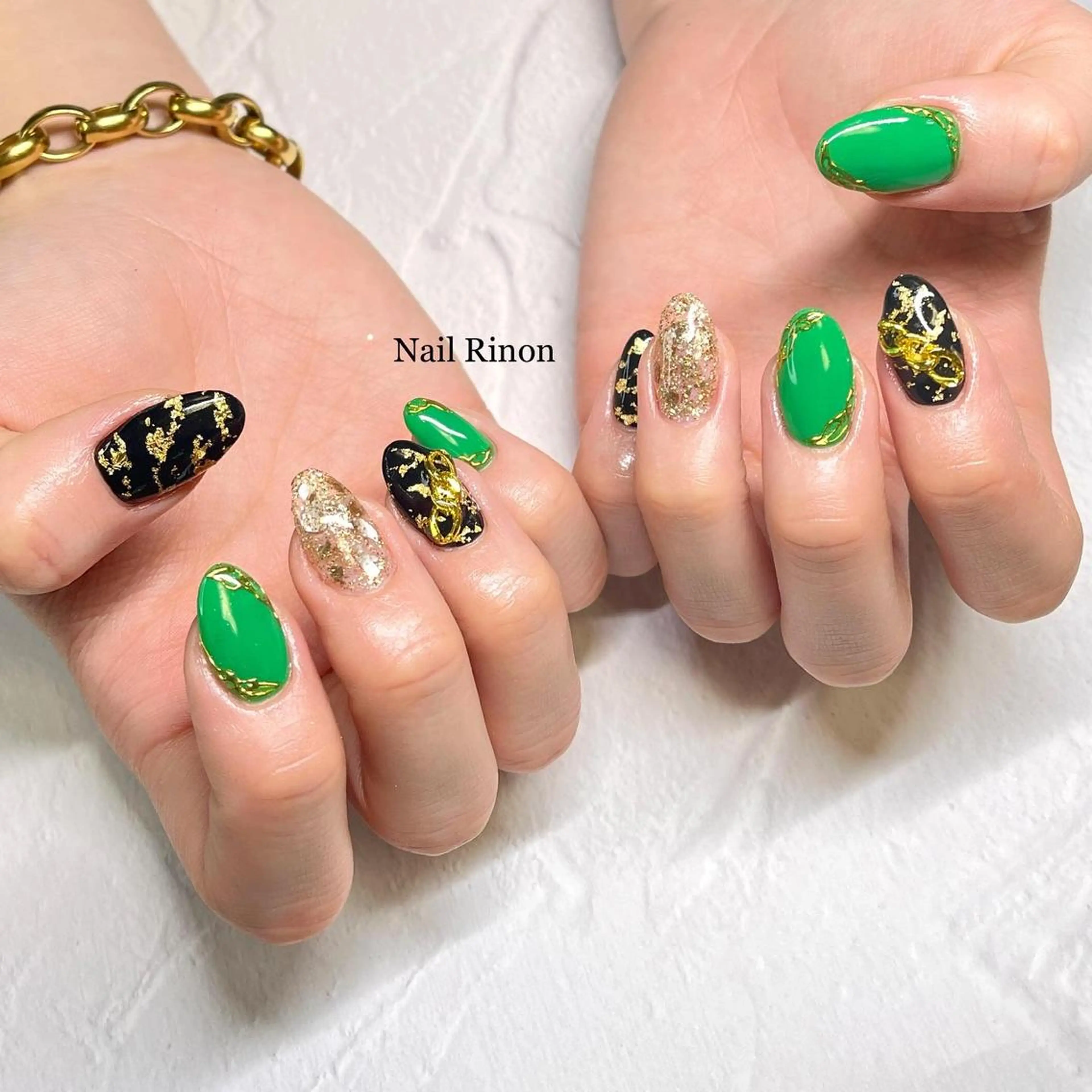 ネイル 長さ出し 持ち込み 冬ネイル クリスマス ハンドネイル Nail Rinonのネイルデザイン