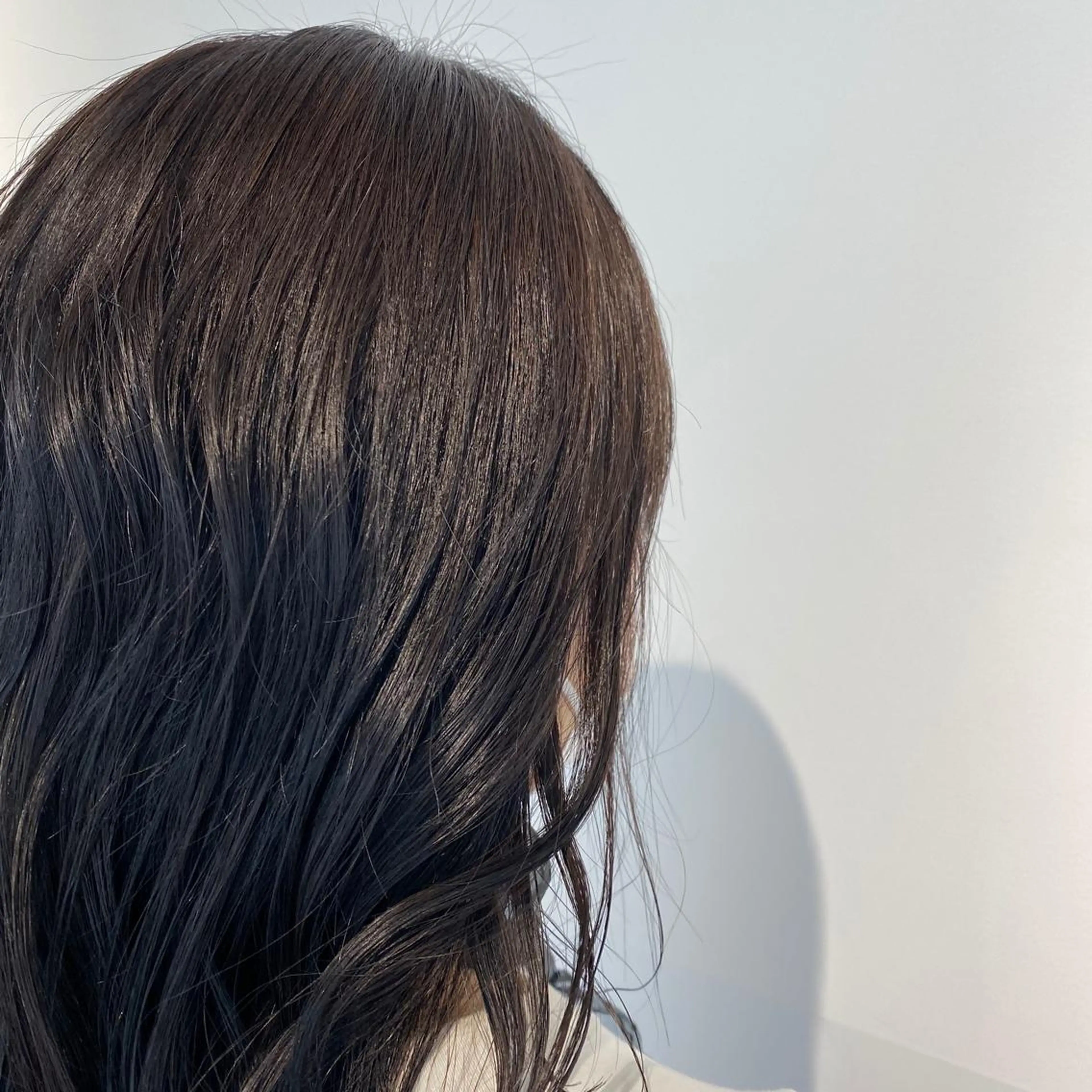 ミディアム カラー ブリーチ ブルーカラー ブルージュ ラベンダーカラー ブリーチなしカラー インナーカラー/レイ ヤーカット♡/マキシのヘアスタイル