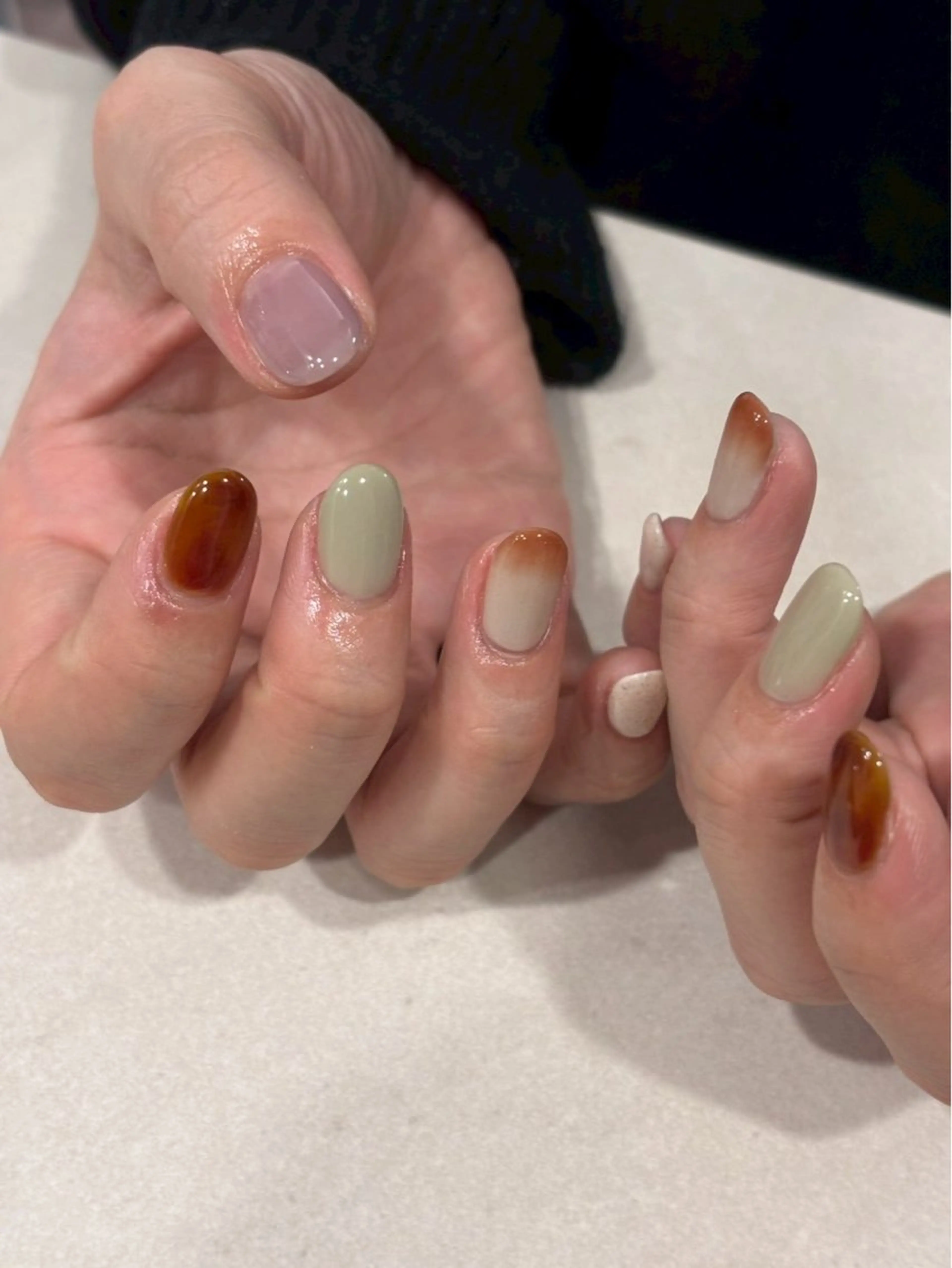 ネイル ニュアンスネイル シンプルネイル ハンドネイル iconail 下北沢 NONのネイルデザイン