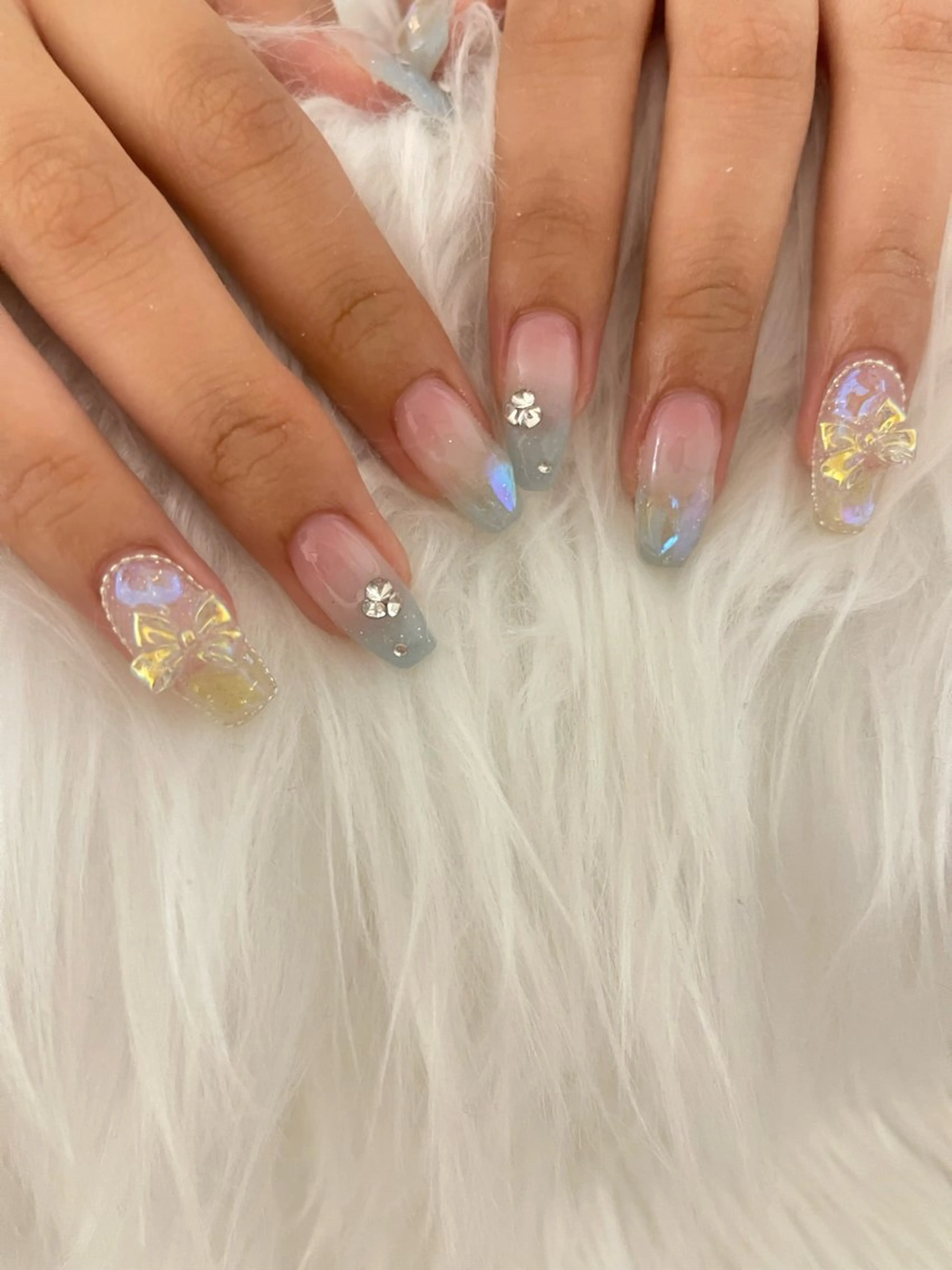 ネイル 韓国ネイル シンプルネイル ストーンネイル ハンドネイル nail salon hoLLyhockのネイルデザイン