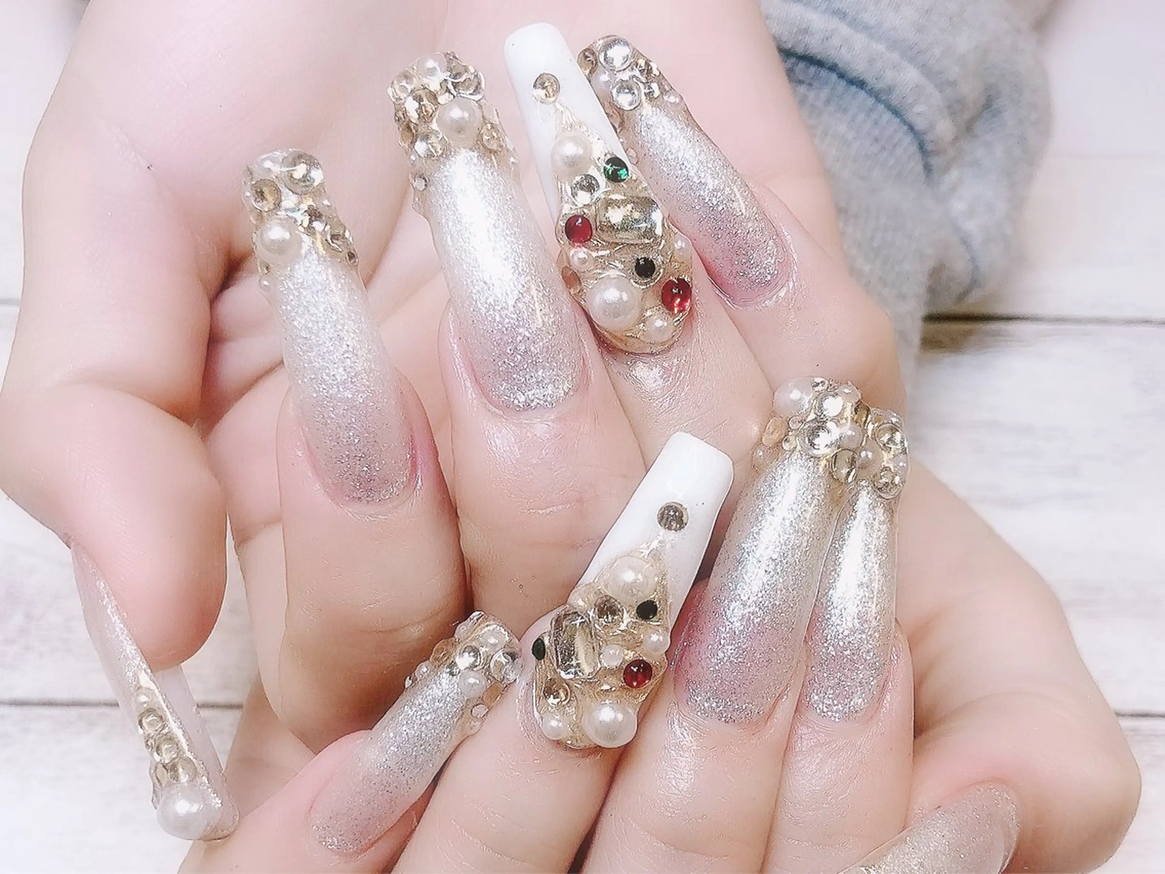 ネイル ハンドネイル Rグループ felizのネイルデザイン