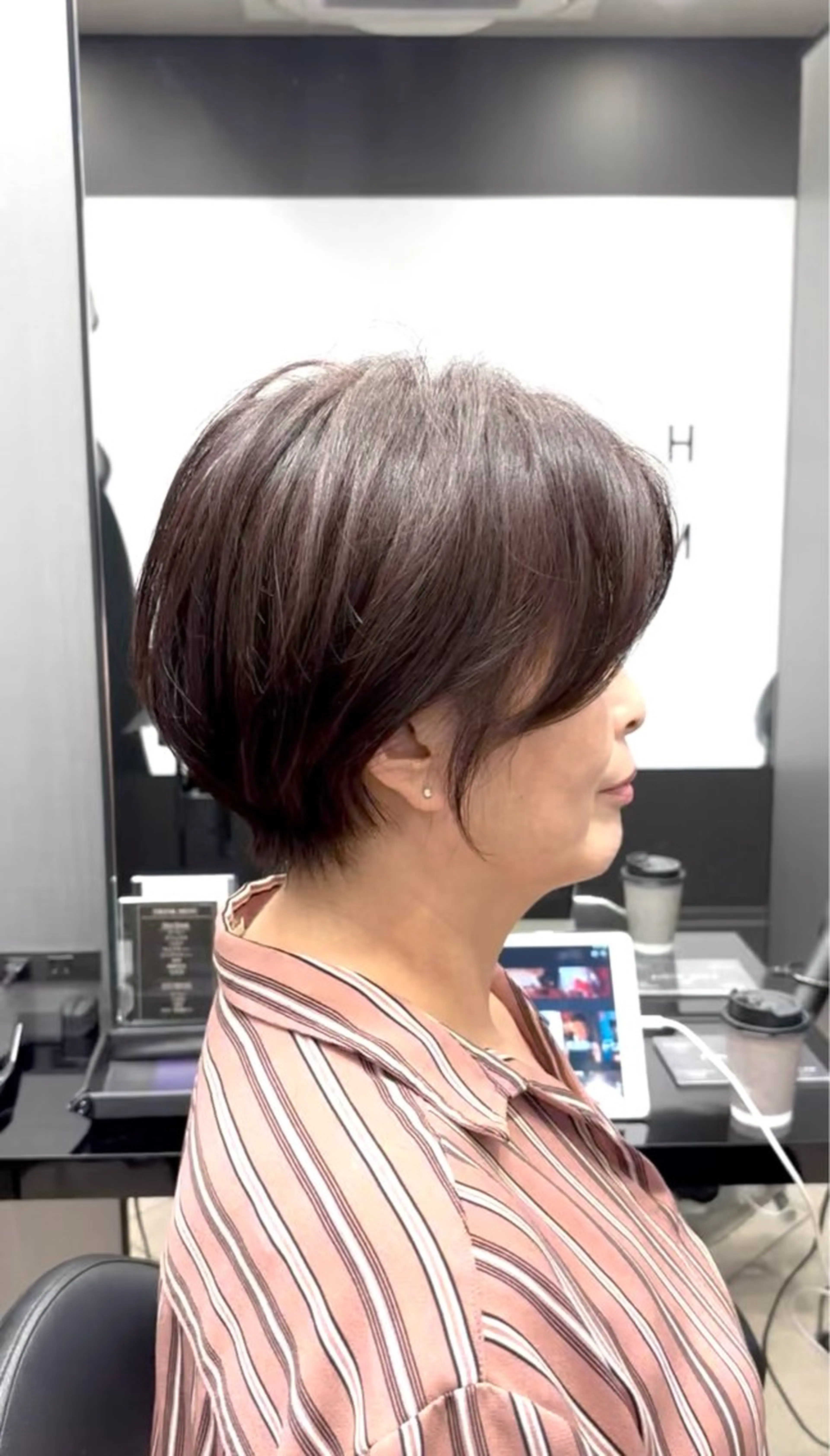 ショート ショートボブ ハンサムショート 丸みショート ボブ くびれヘア カット ヘアカラー HARUKI  MINATO Japan広島紙屋町店所属・hmj紙屋町店 脊戸智志のヘアスタイル