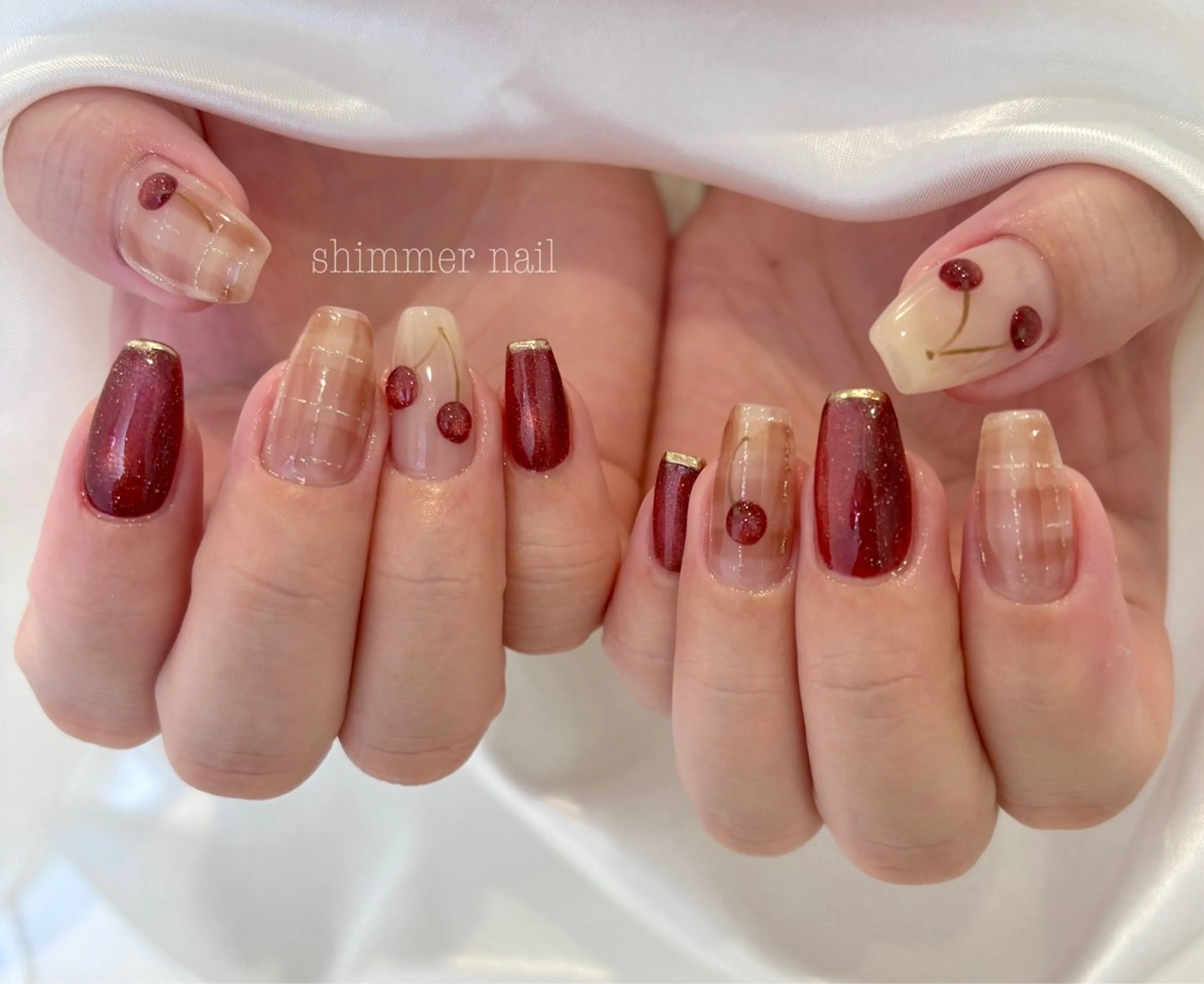 ネイル Shimmer Nail所属・Shimmer Nail⋆*✩のネイルデザイン