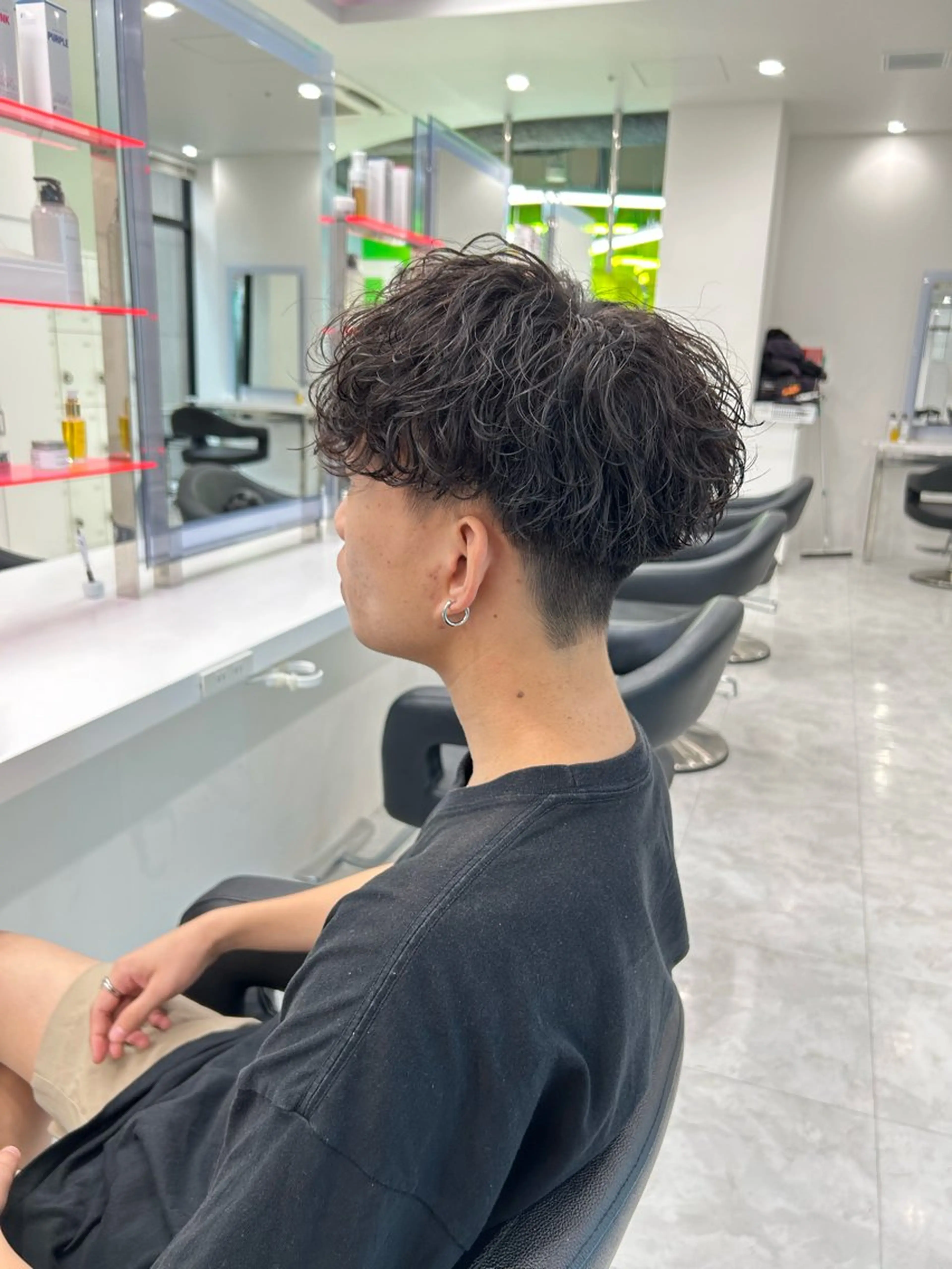 ショート パーマ メンズ カット ヘアカラー ヘアセット 💖透け感ベージュ KOTA💖のヘアスタイル