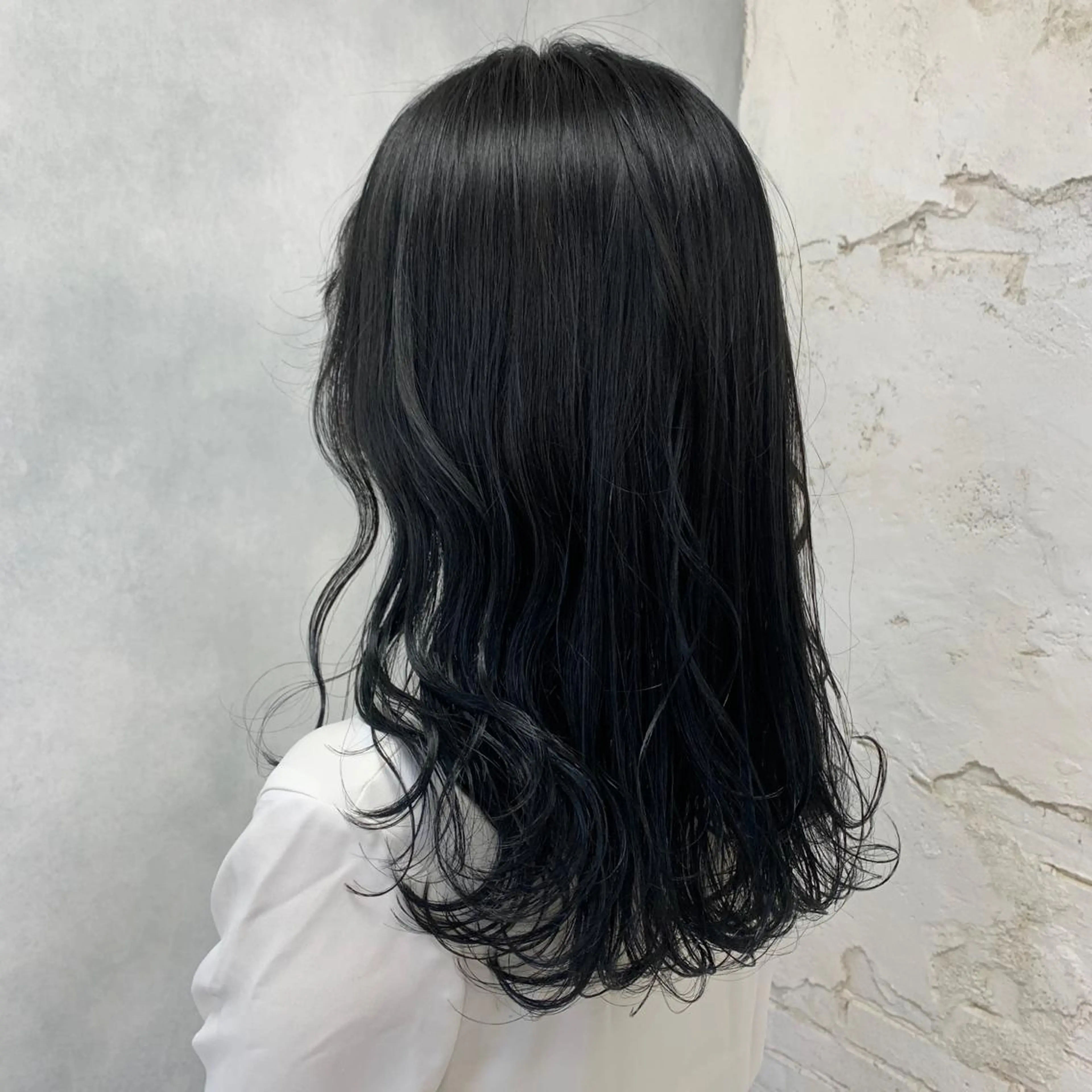 ロング カラー パーマ ヘアアレンジ メンズ キッズ ネイル マツエク・マツパ 黒髪 ブルーカラー ブルーブラック ブルー nameless 心斎橋のヘアスタイル