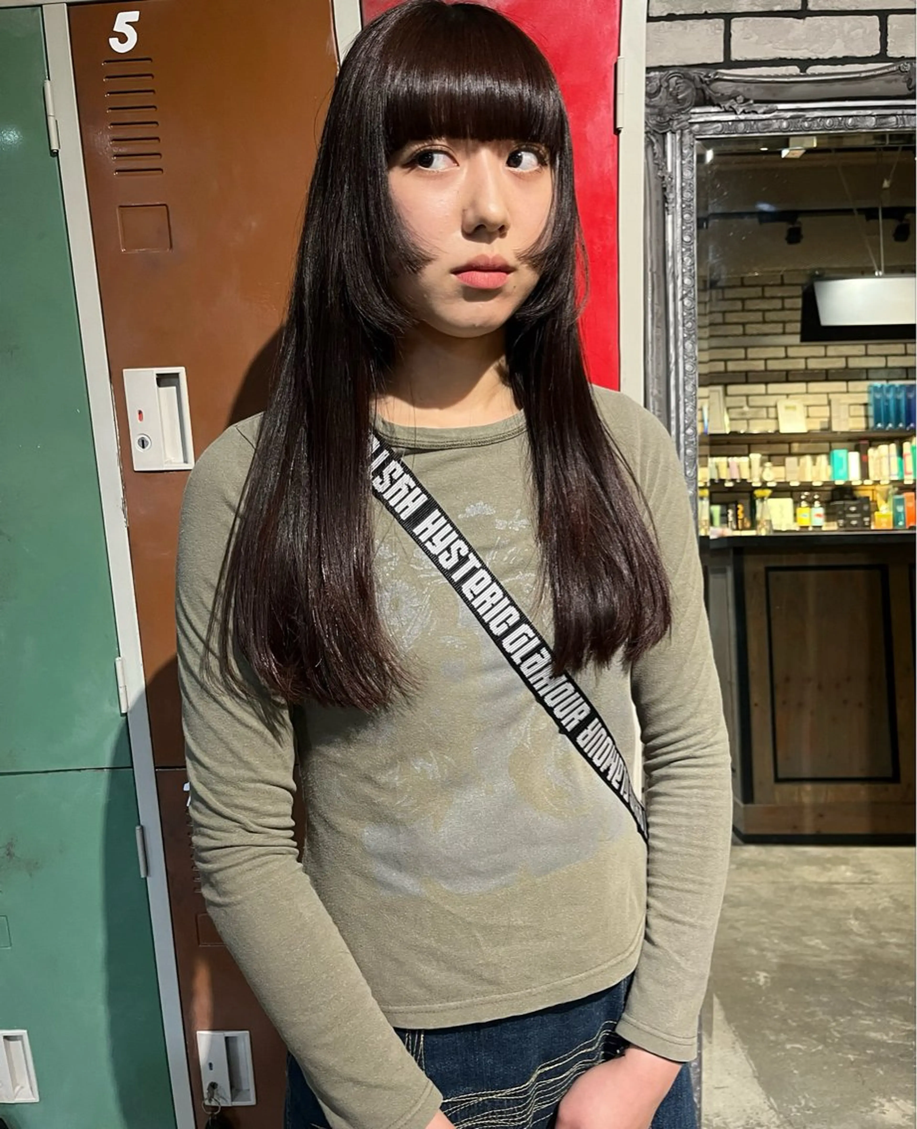 ロング 松野 心音のヘアスタイル