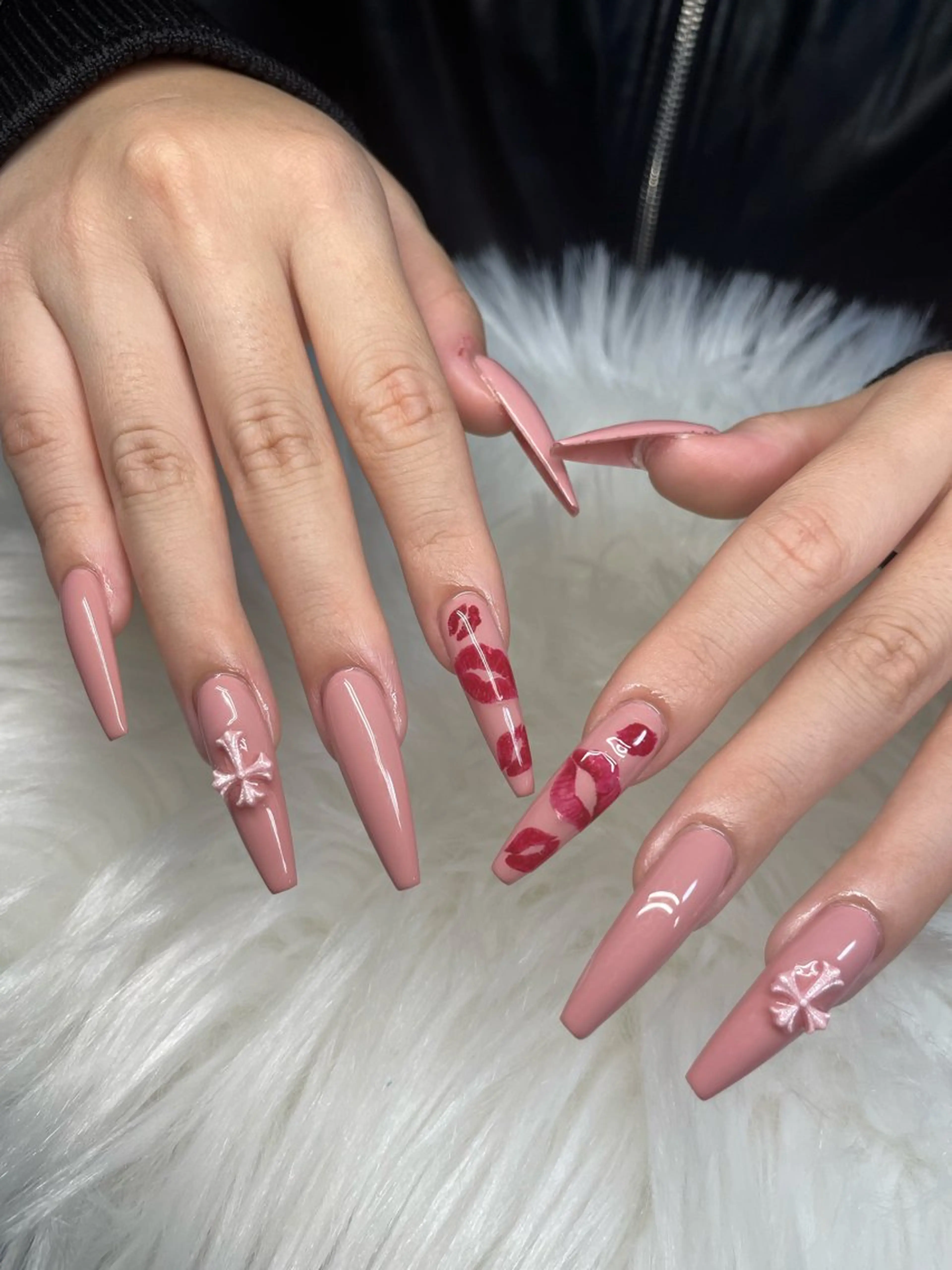 ネイル アートネイル オーロラネイル チークネイル 長さ出し フットネイル ハンドネイル Chan nailsのネイルデザイン