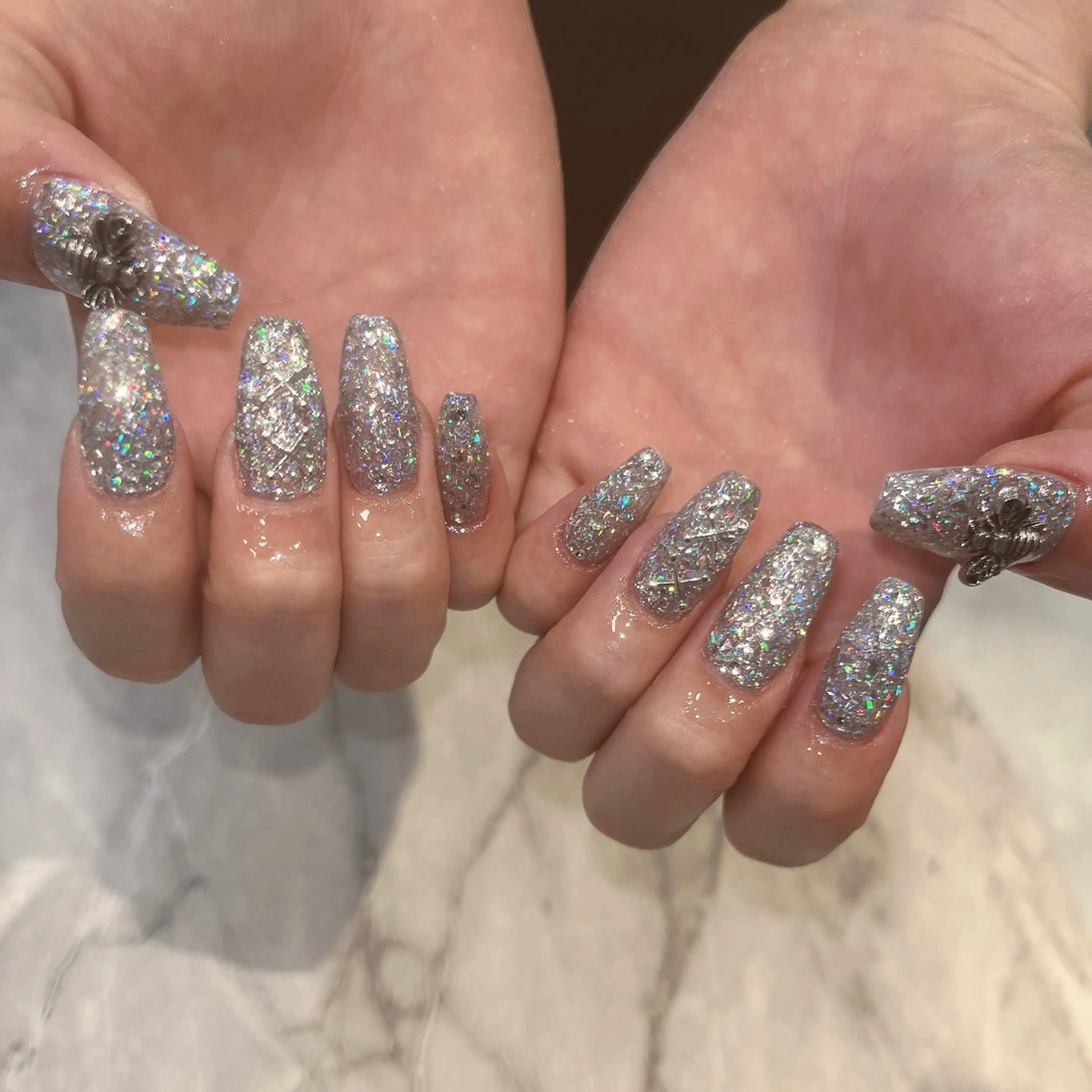 ネイル ハンドネイル CARAT/ Rinaのネイルデザイン