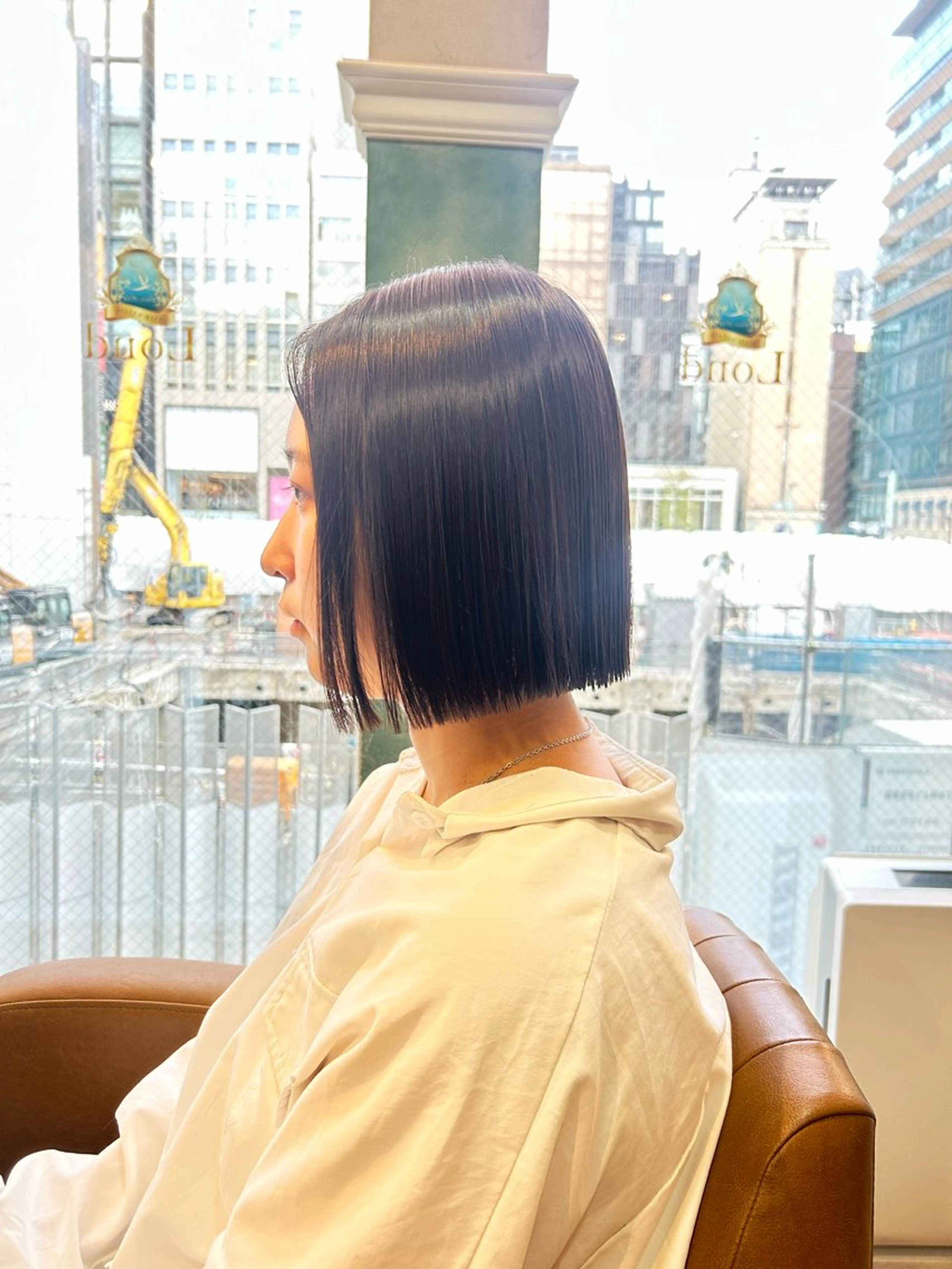 ミディアム ボブ Momoハイレイヤー 海外レイヤーカットのヘアスタイル