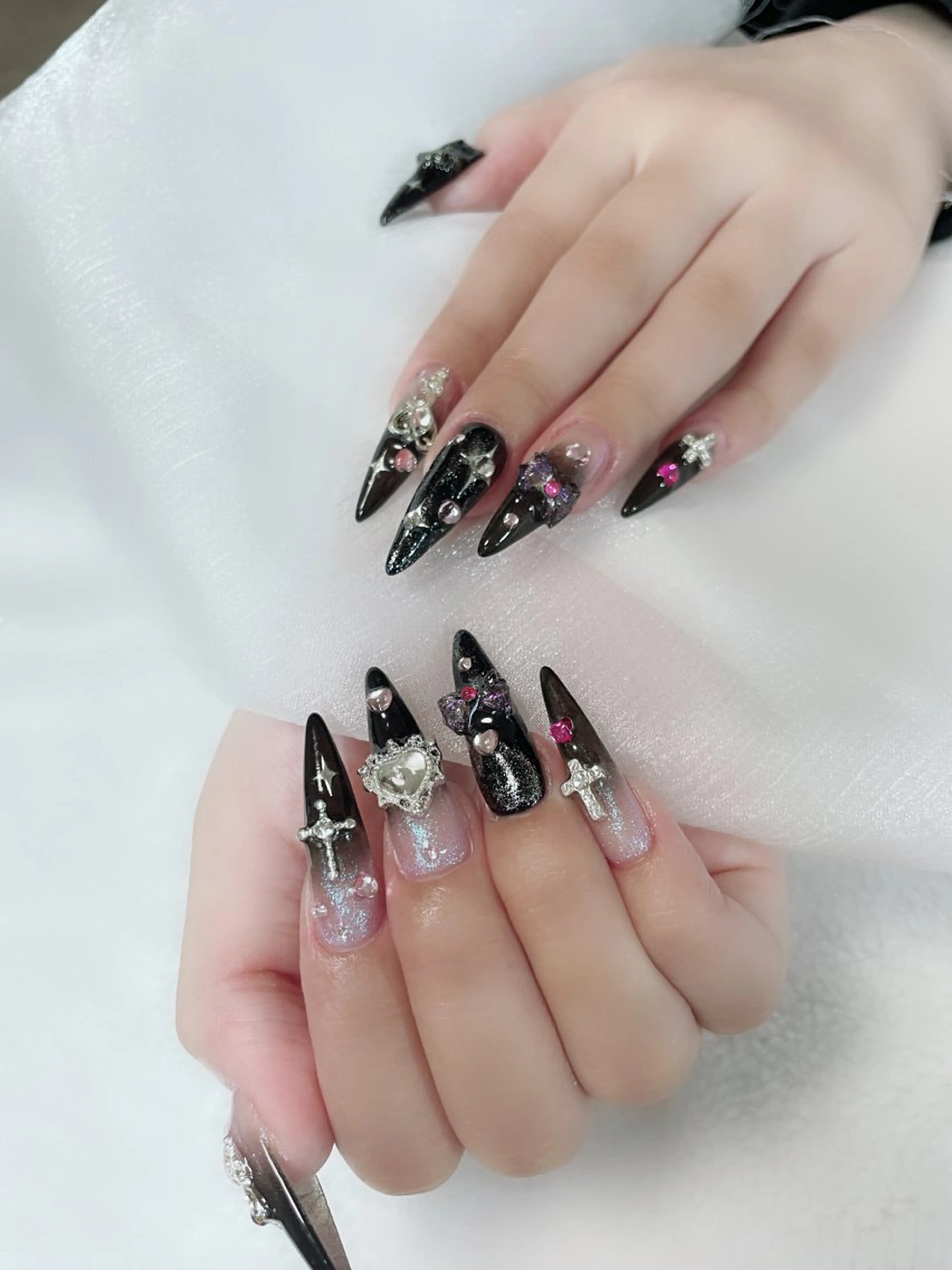 ネイル 長さ出し Amina nail salonのネイルデザイン