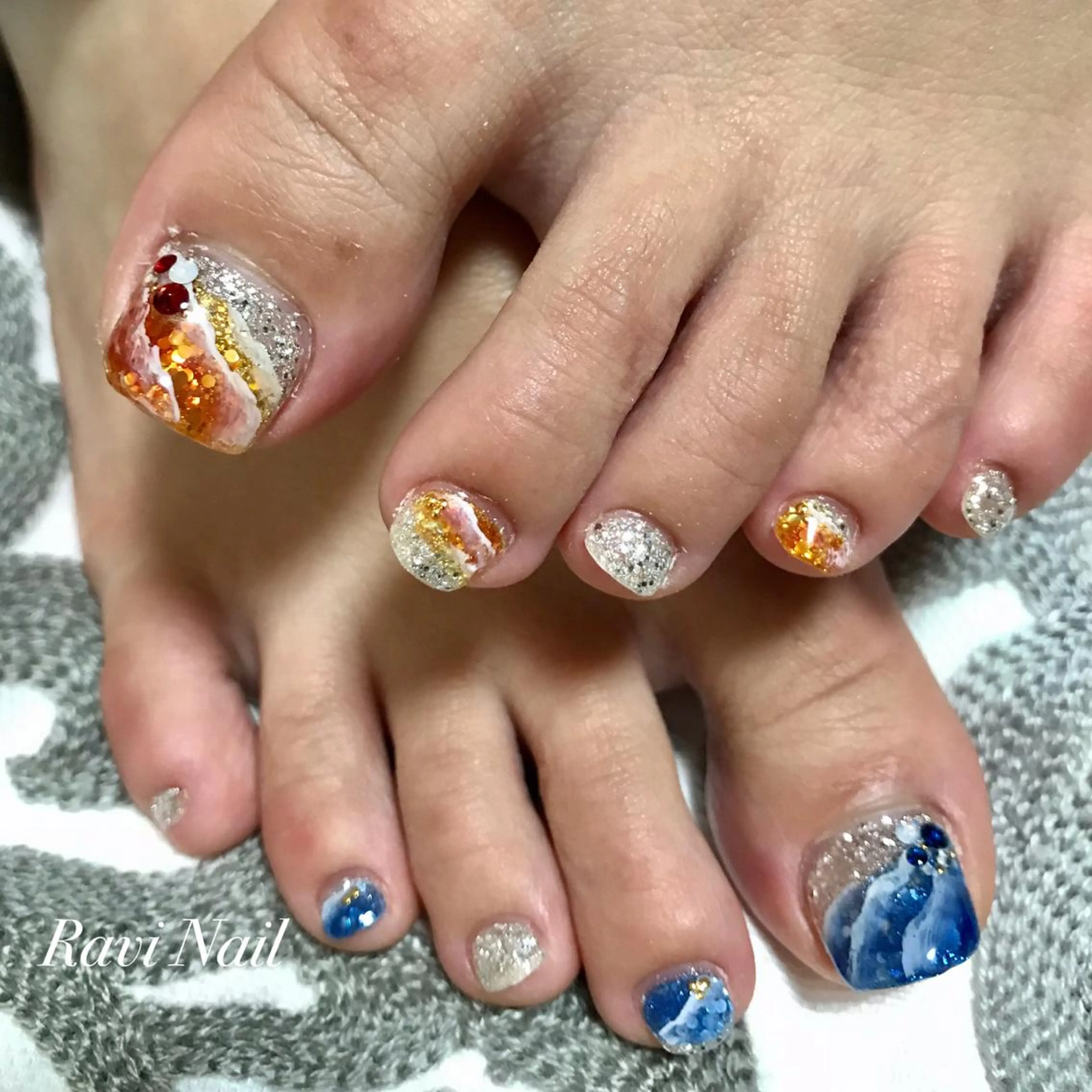 ネイル フットネイル U. Minakoのネイルデザイン