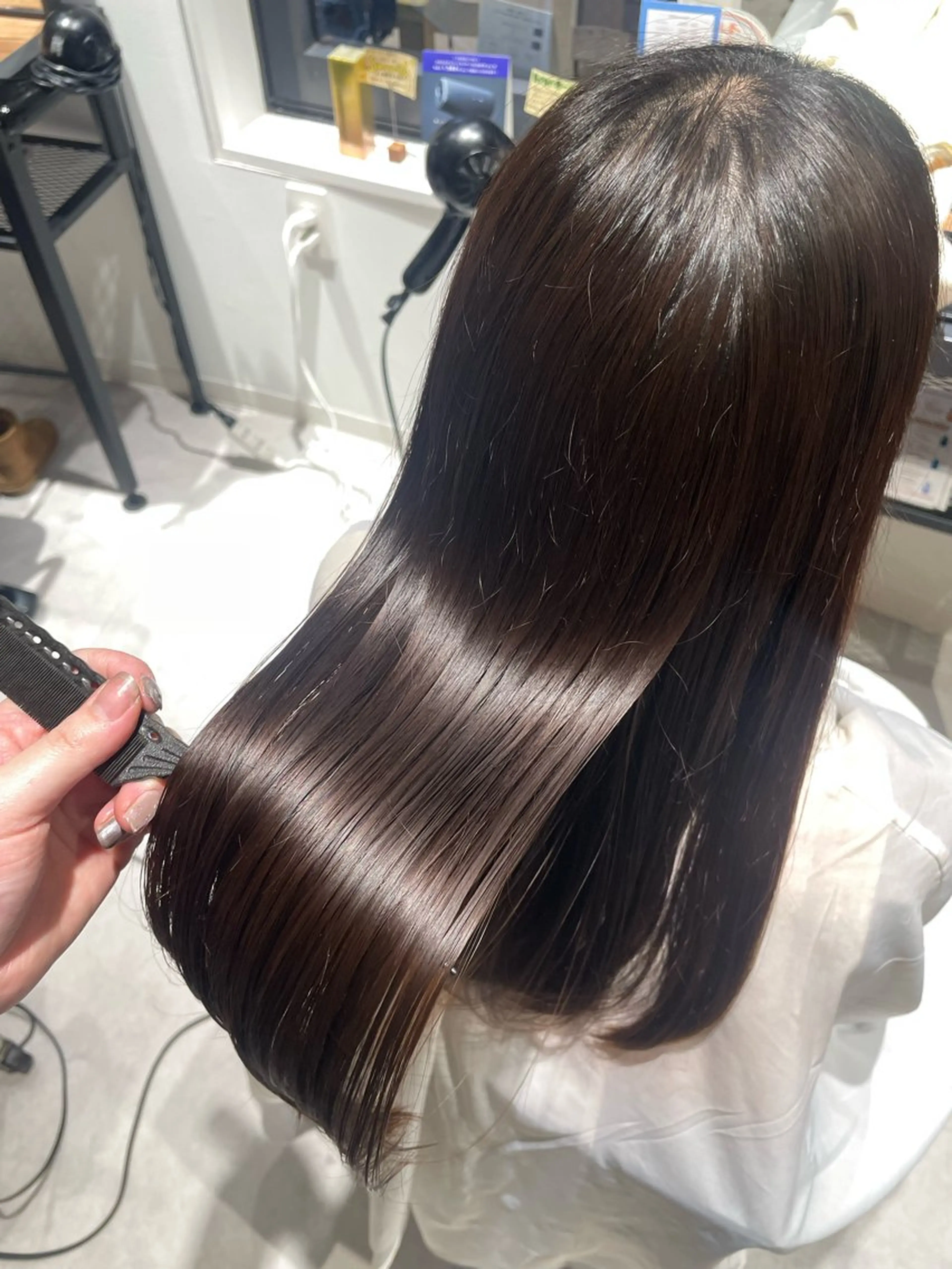 ロング カラー カット トリートメント イヌマル アユ / Fier umedaのヘアスタイル