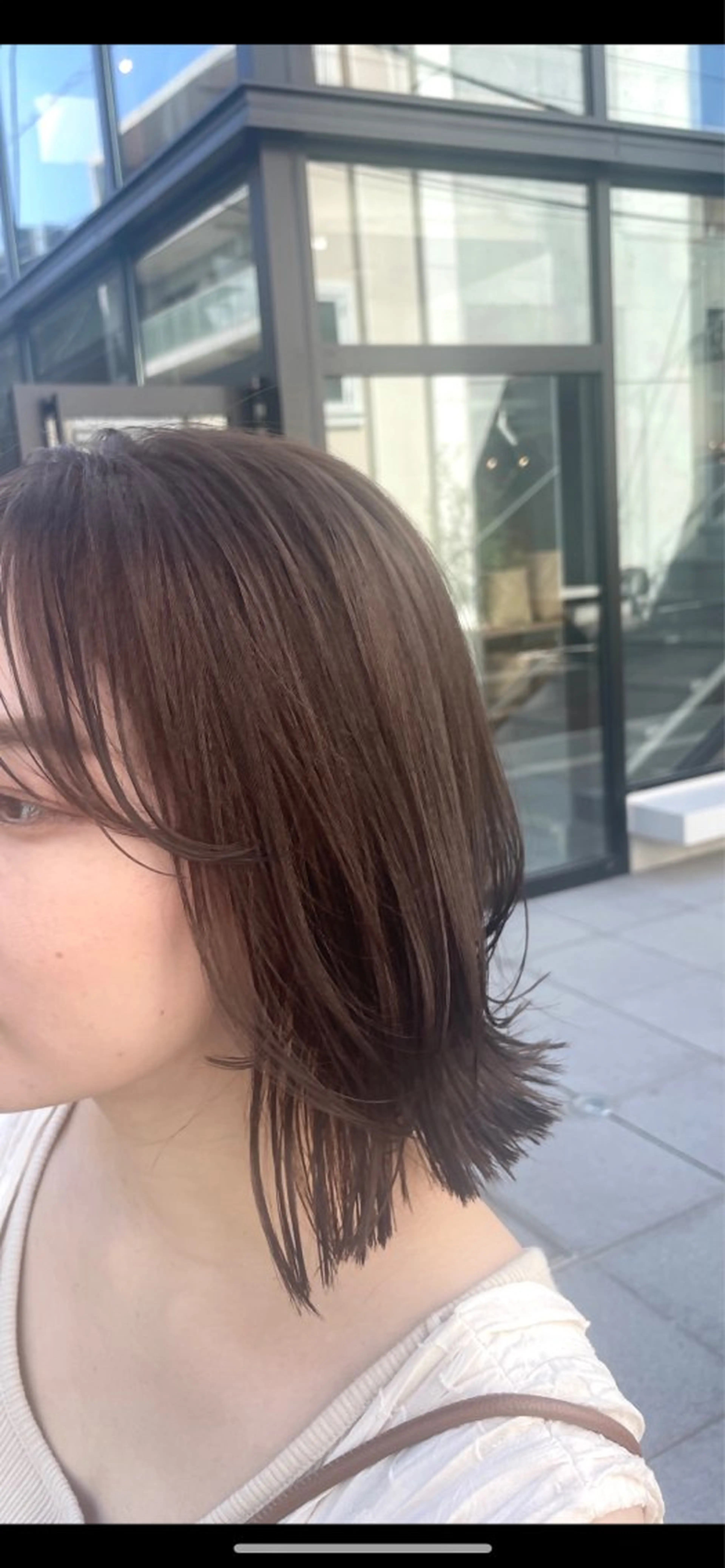 ミディアム カラー ボブレイヤー ベージュカラー ブリーチ ブラウンカラー 透明感カラー カット ヘアカラー トリートメント BEBE所属・ブリーチなし 透明感カラーKANAのヘアスタイル