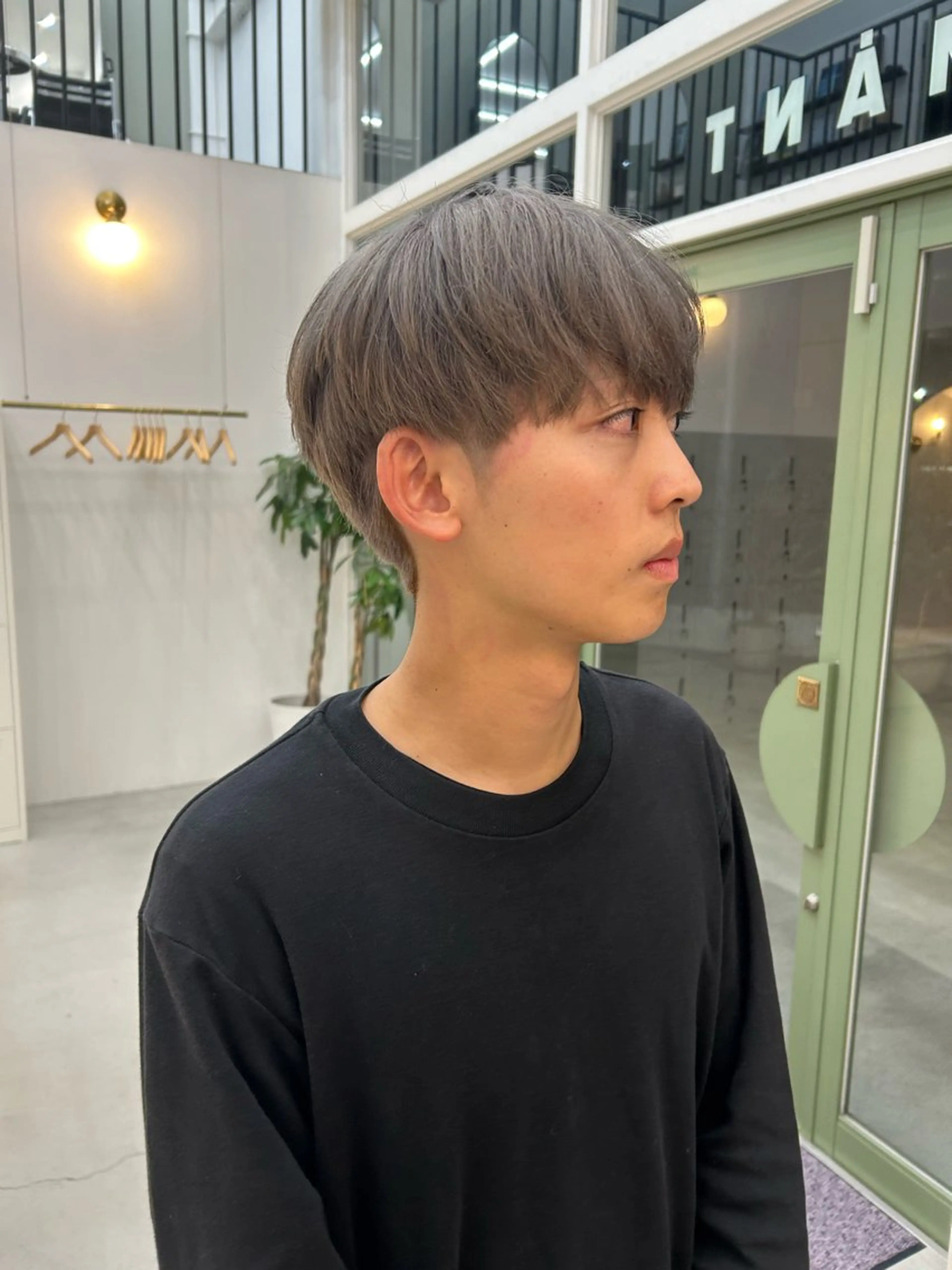 カラー メンズ メンズブリーチ ブリーチ 纐纈 大和のヘアスタイル