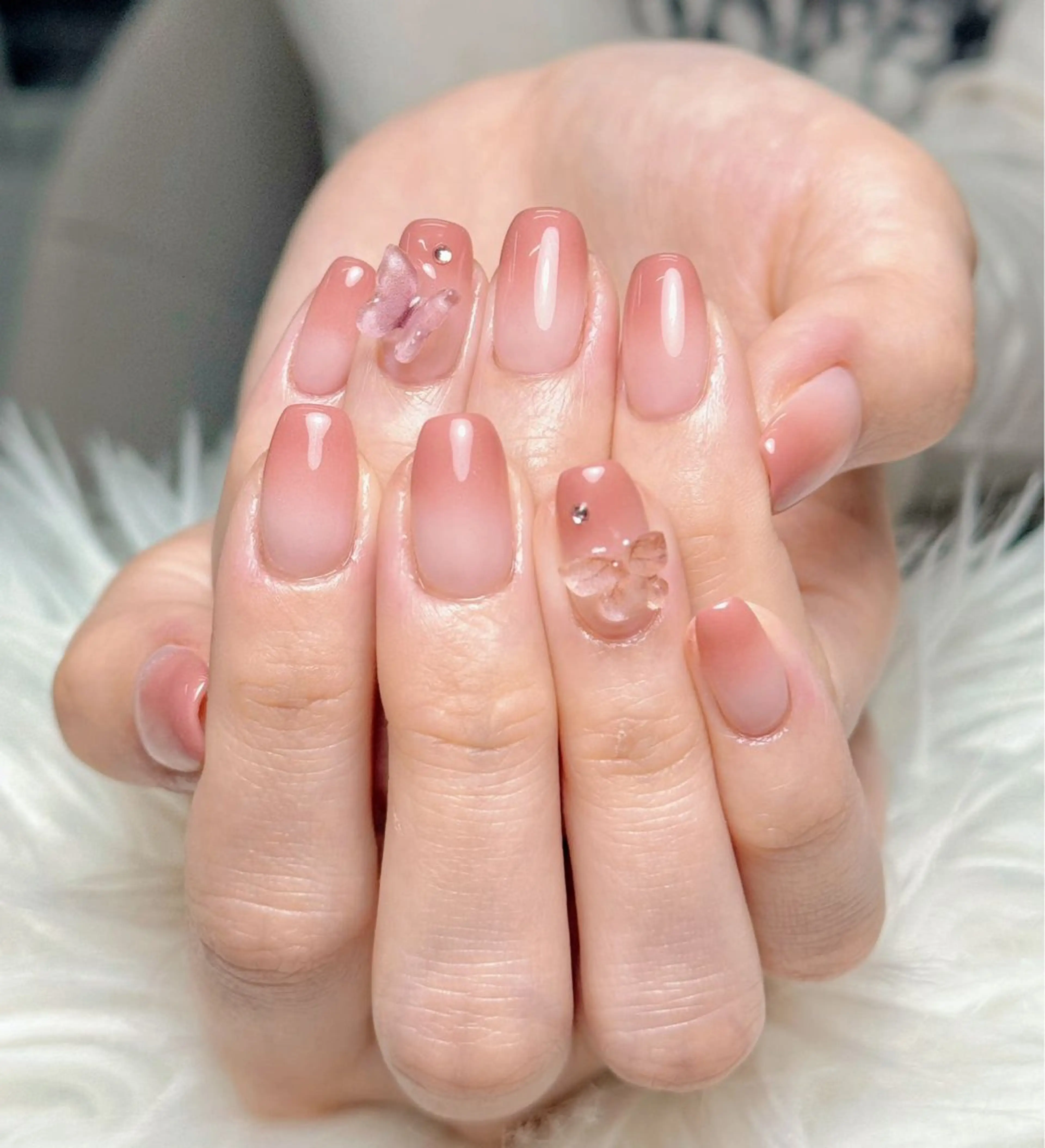 ネイル 長さ出し フレンチネイル ジェルネイル ガラスフレンチ 韓国ネイル ハンドネイル ハンドケア For U nail スカルプ専門店のネイルデザイン