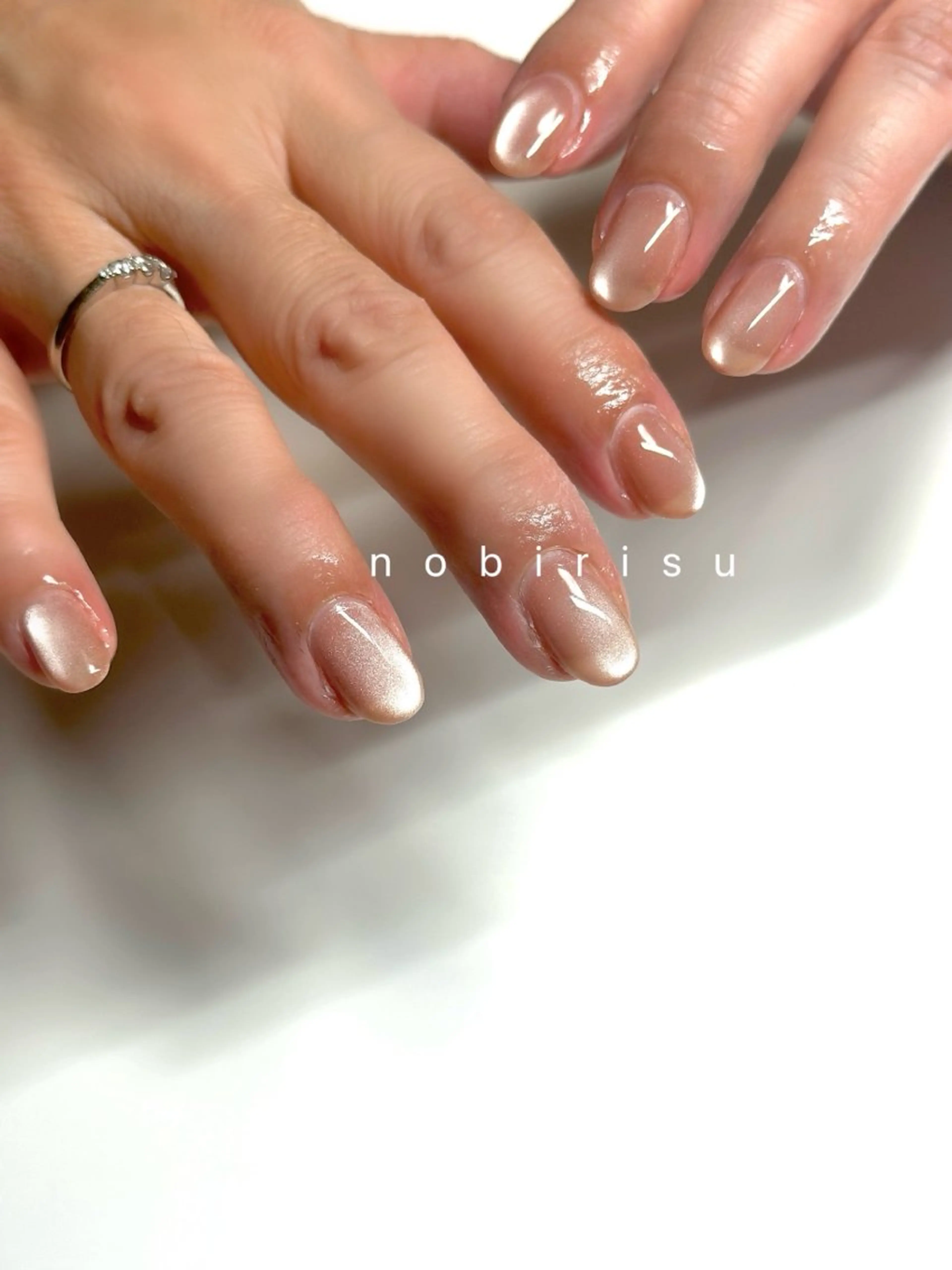 ネイル マグネットネイル ハンドネイル no-birisu nailのネイルデザイン