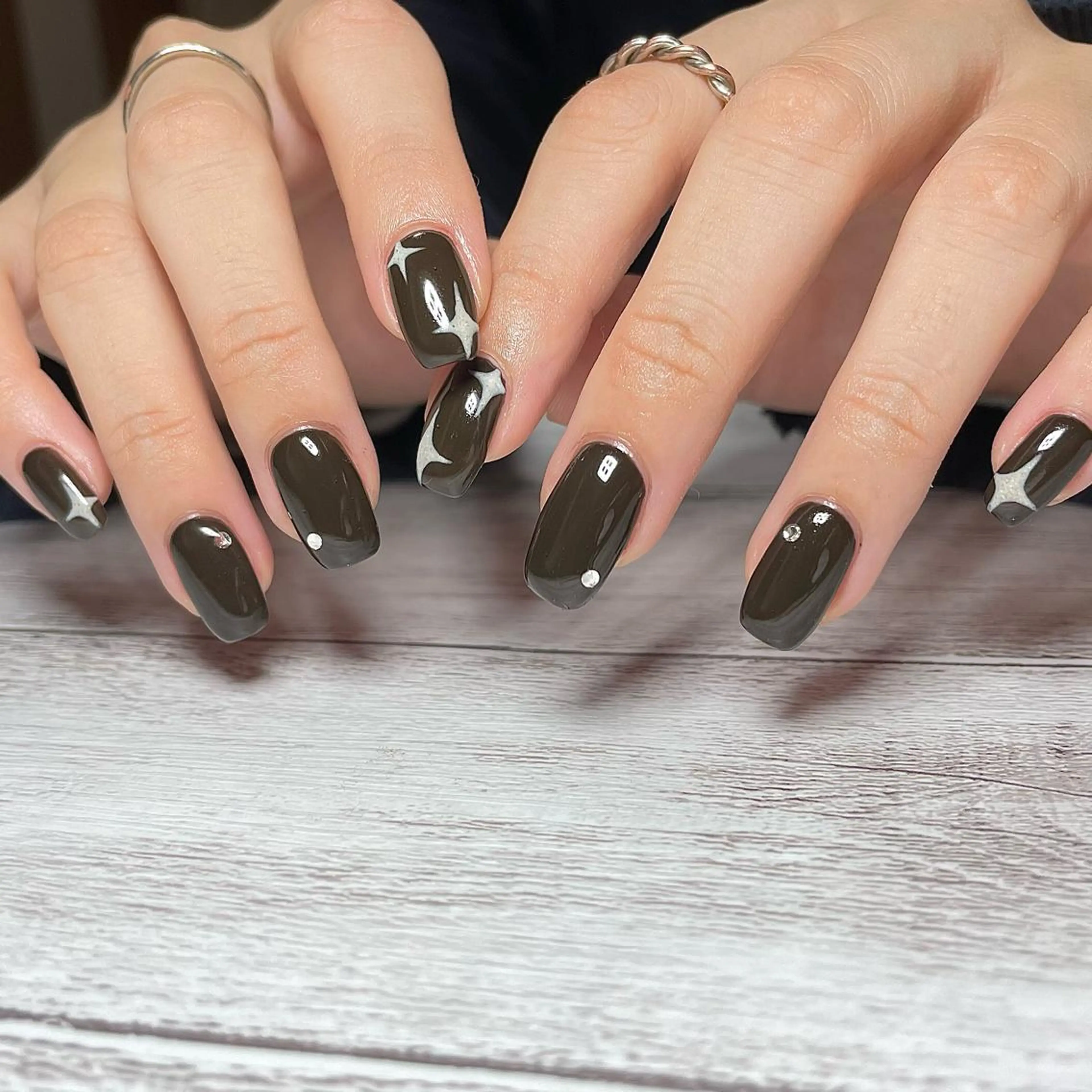ネイル ハンドネイル Nailsalon BLOOM🌷 山崎のネイルデザイン
