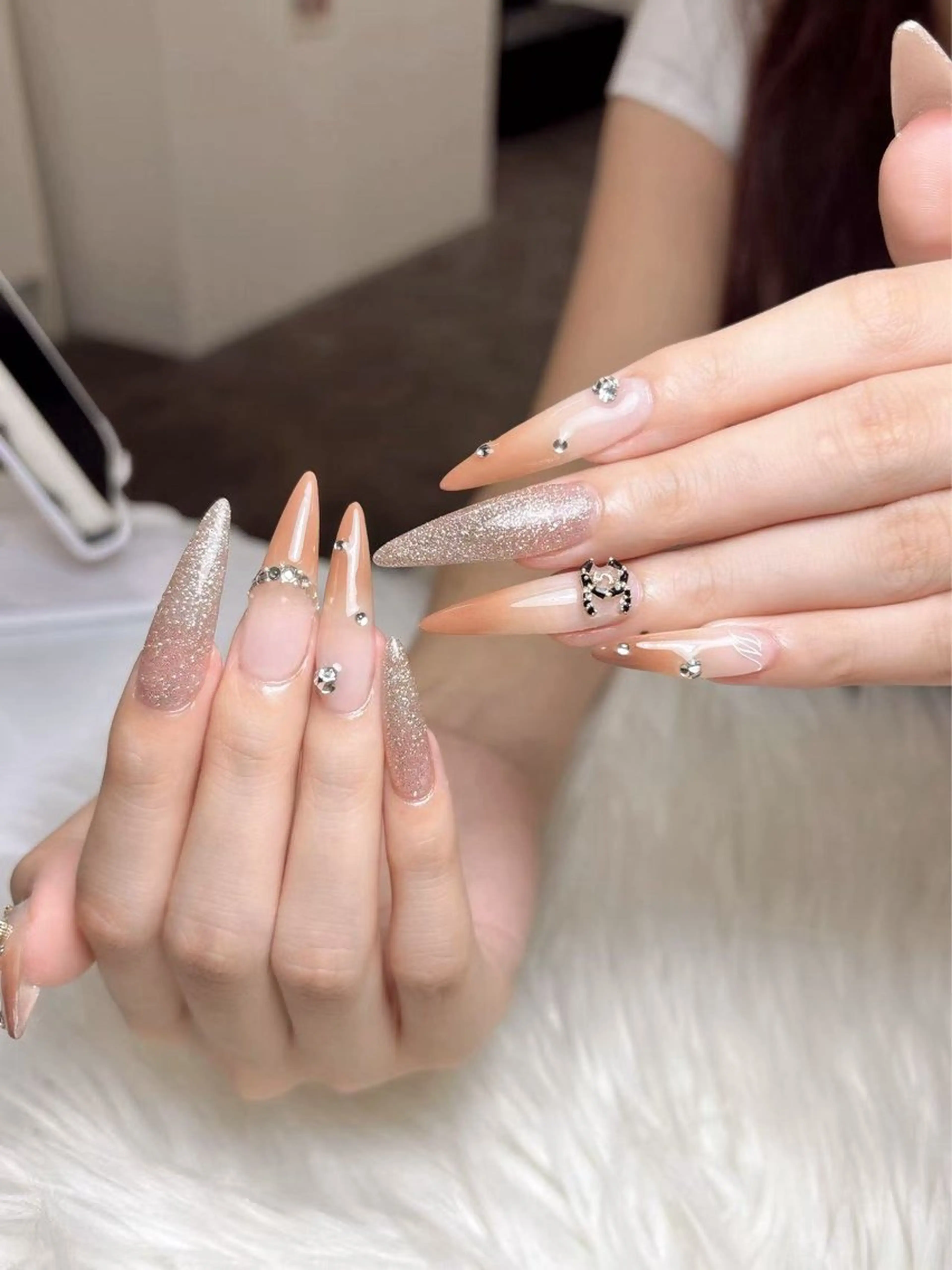 ネイル W &nail所属・Lu miのネイルデザイン