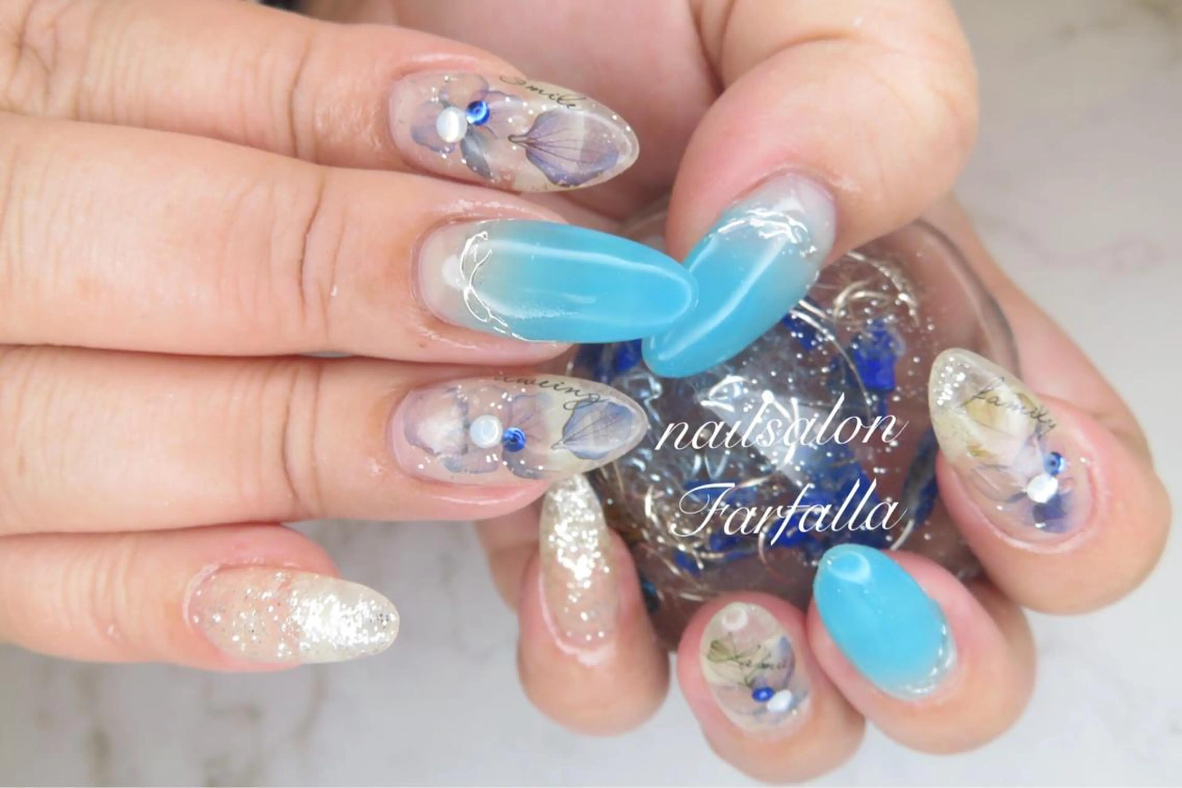 ネイル Farfalla Kieのネイルデザイン