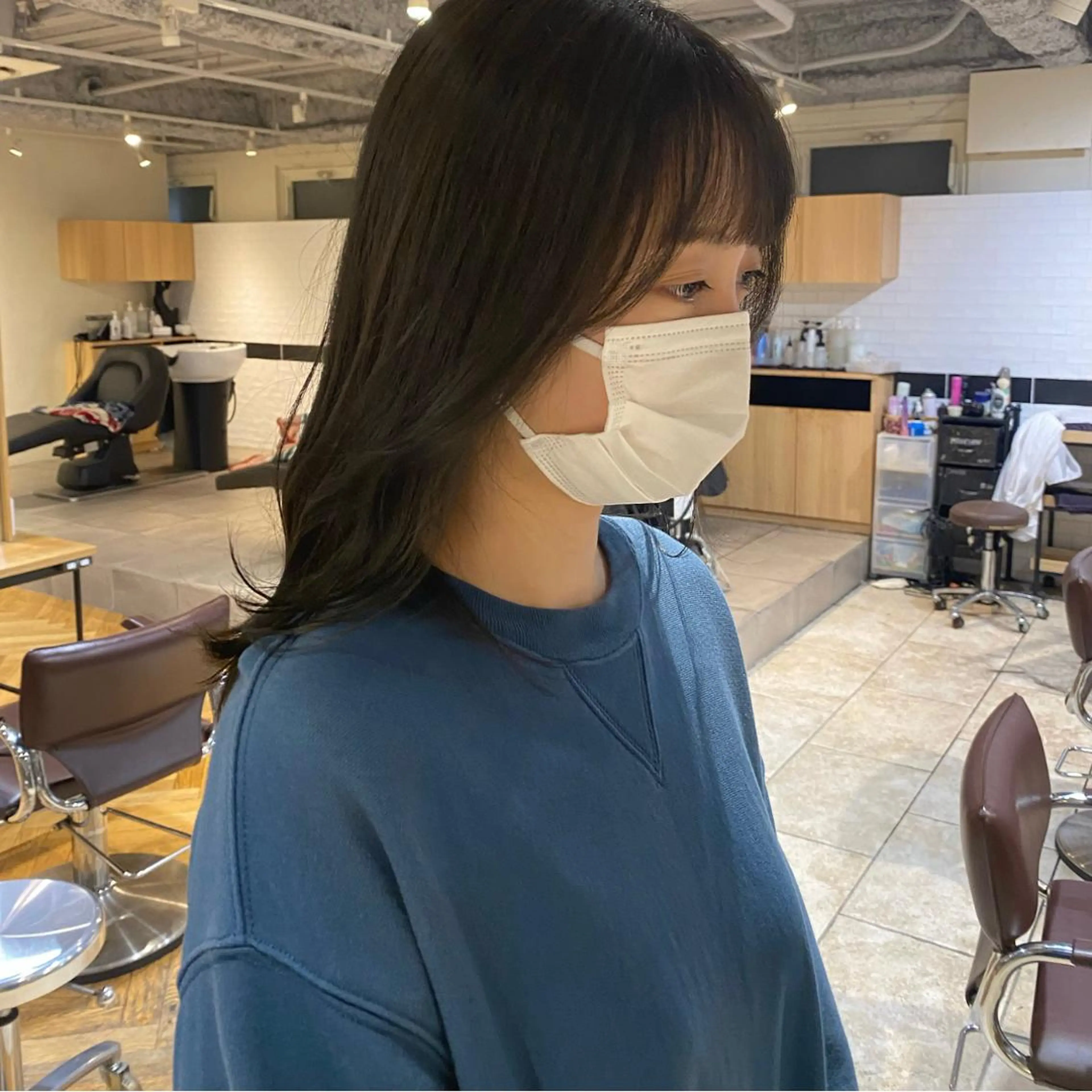 ミディアム カラー 透明感カラー カット ヘアカラー トリートメント io濱川 遥のヘアスタイル