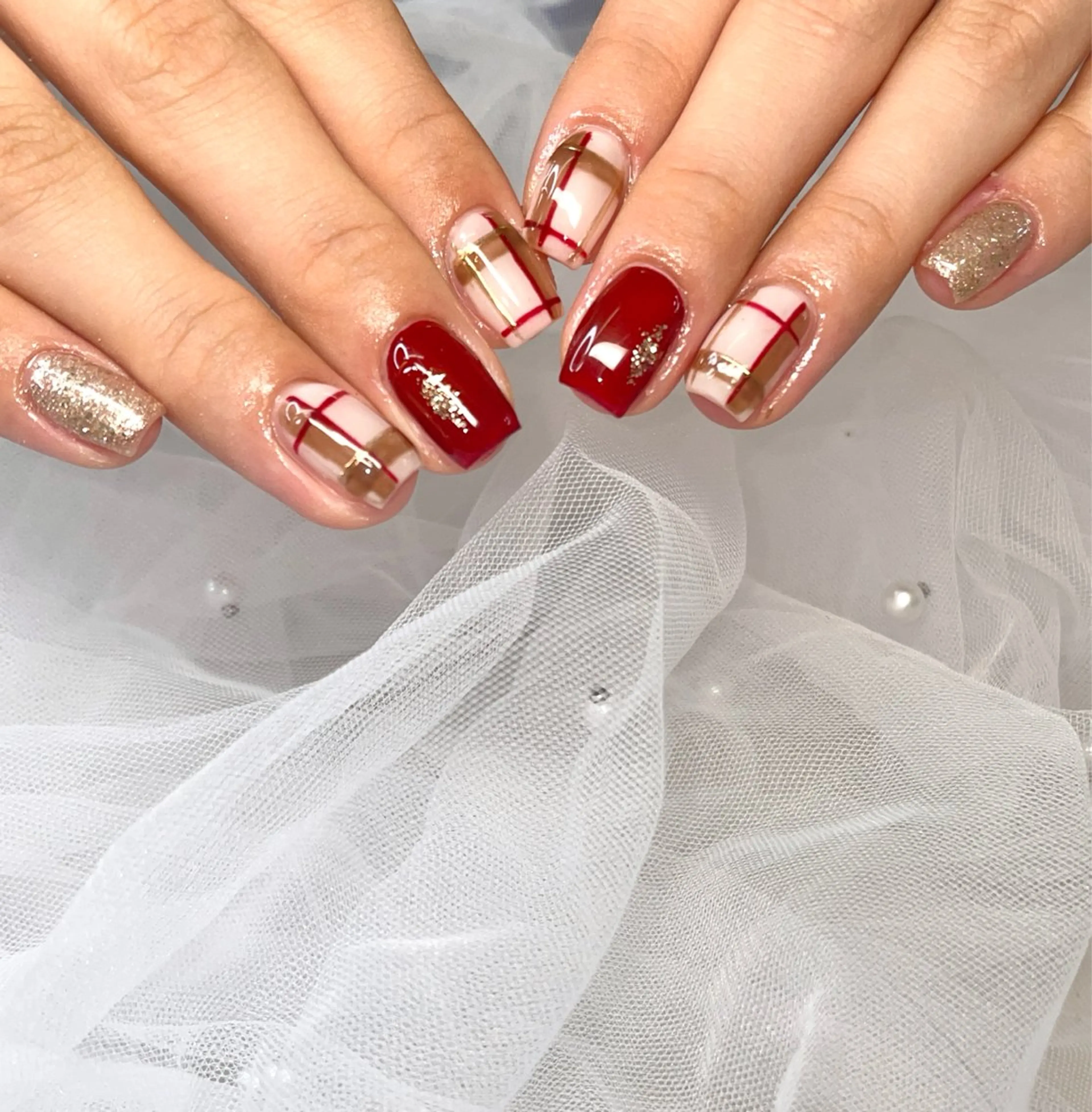 ネイル ハンドネイル Emma Jewel🏛️♡のネイルデザイン