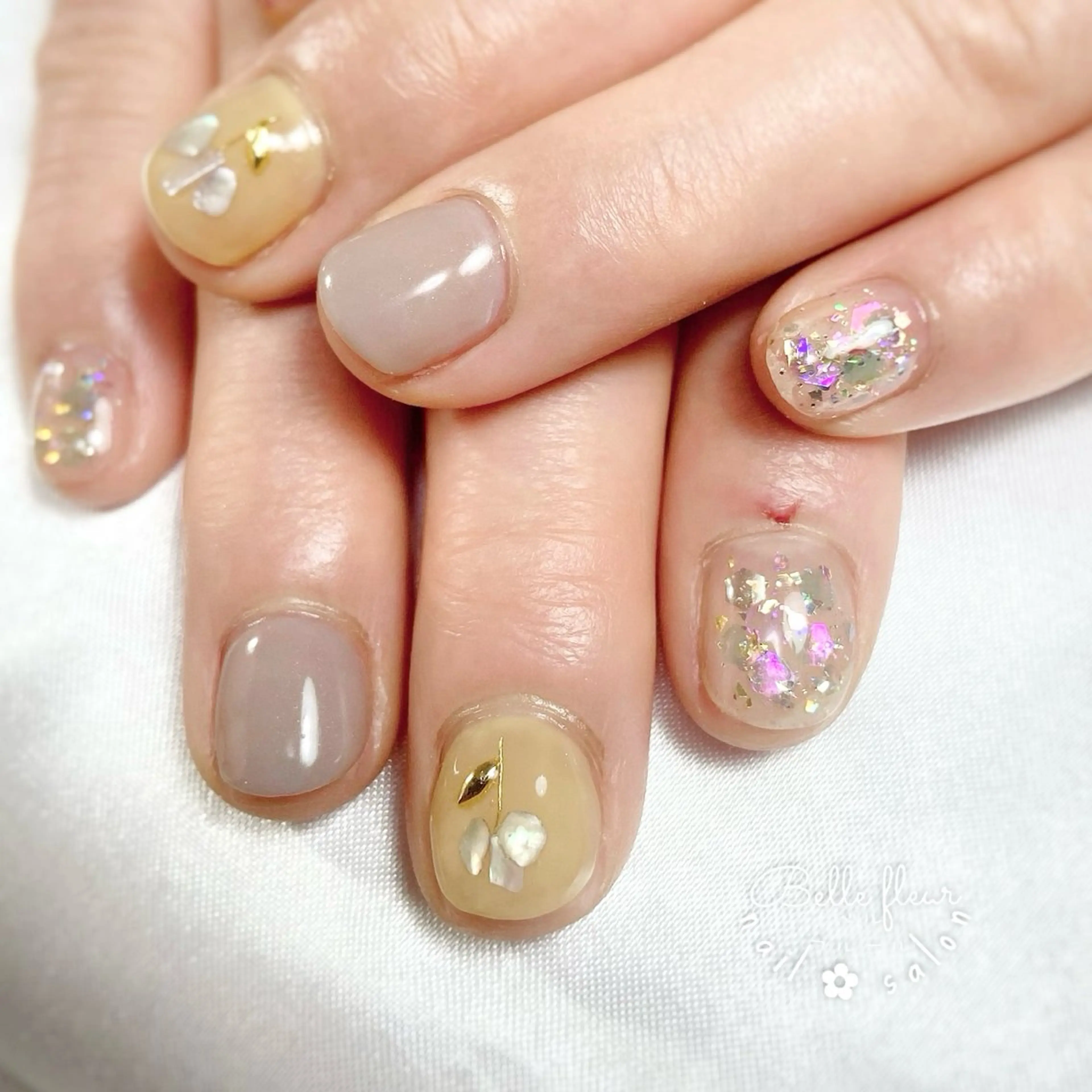 ネイル フラワーネイル ハンドネイル ﾈｲﾙｻﾛﾝ Bellefleurのネイルデザイン