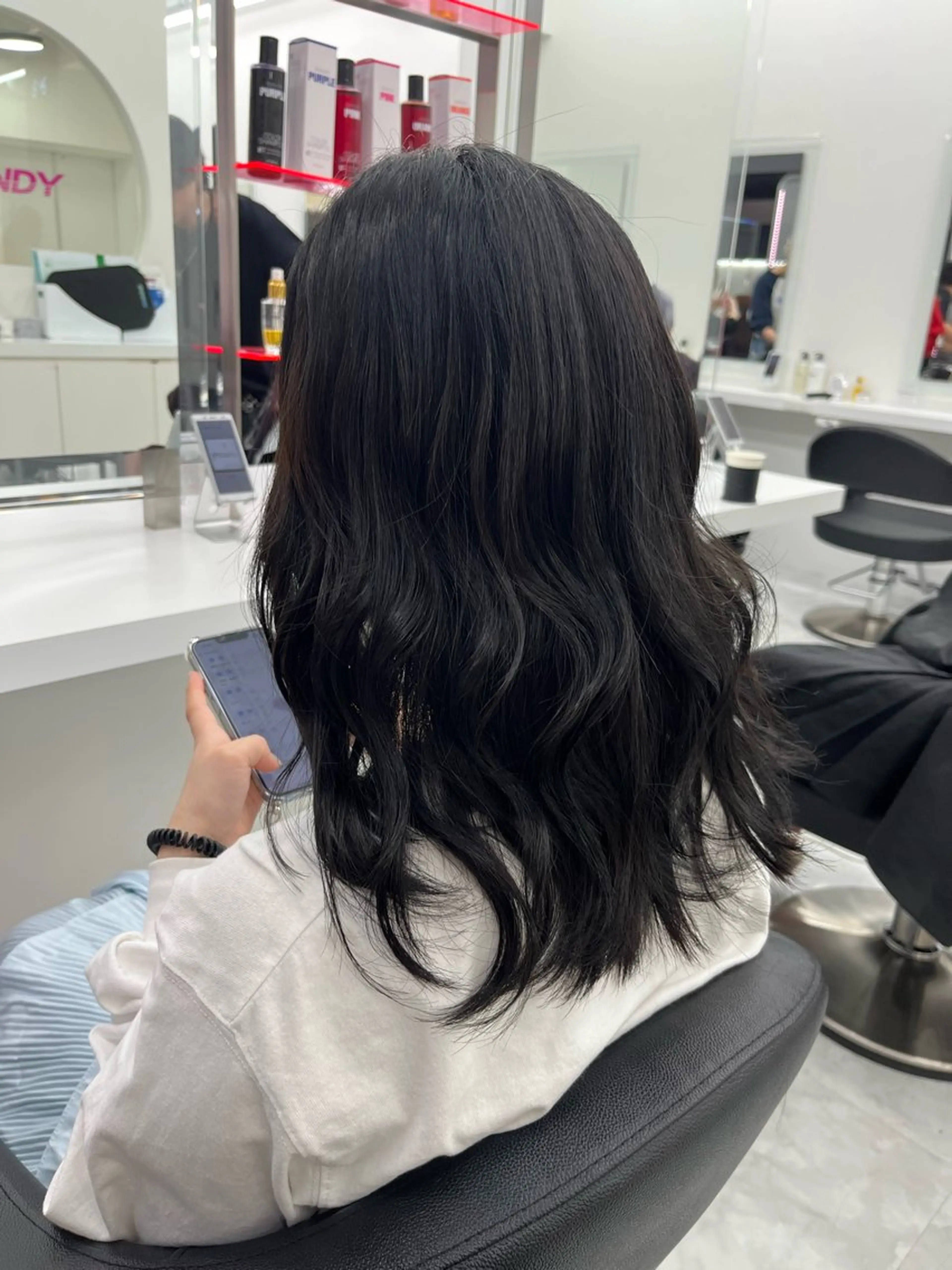 ロング カラー 黒髪 グレージュ ヘアカラー トリートメント 💖トレンド夏 カラー💖FUTAのヘアスタイル