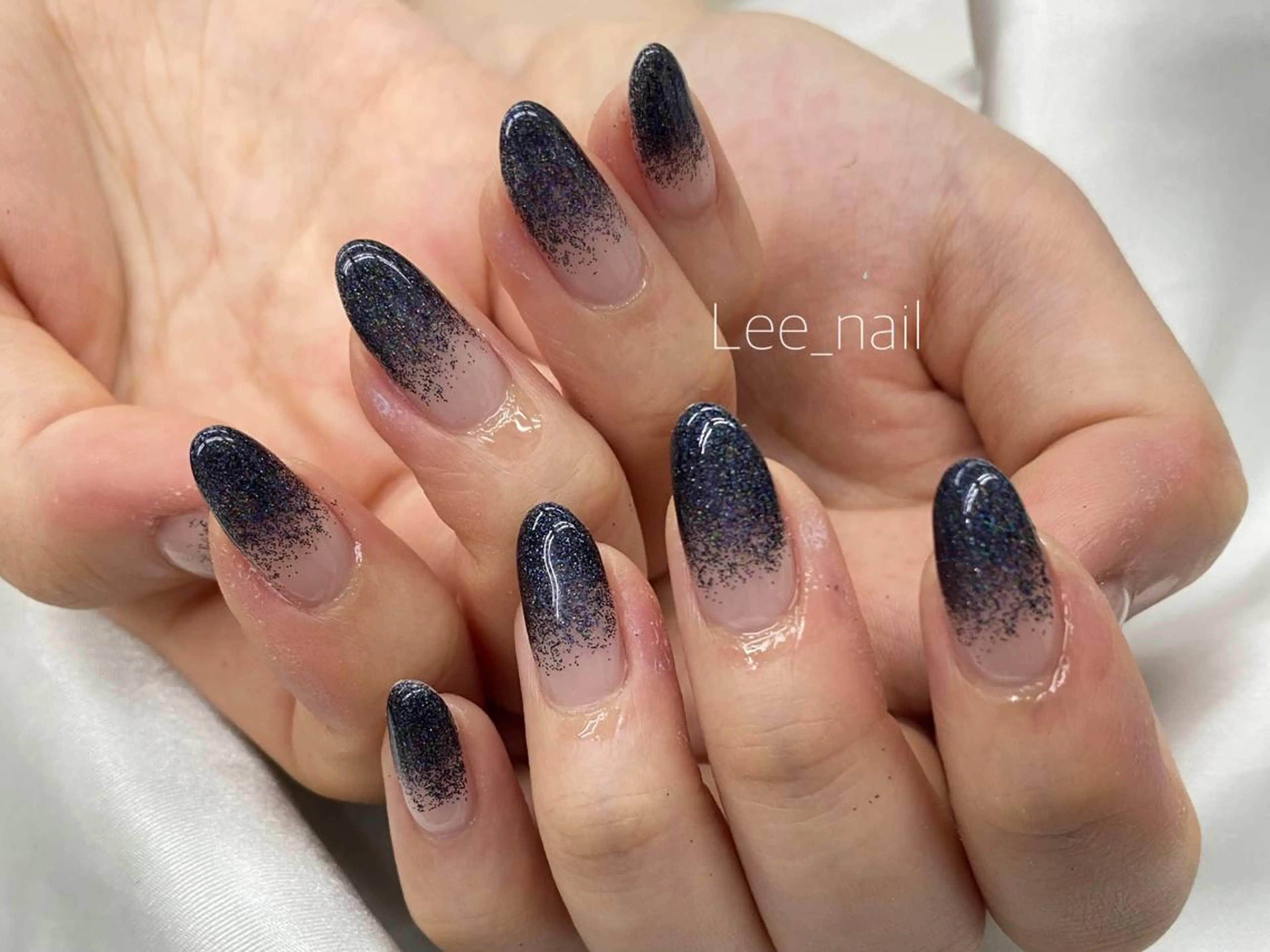 ネイル グラデーション ラメ(グリッター) ラメグラデーション ワンカラーネイル Lee_ nailのネイルデザイン