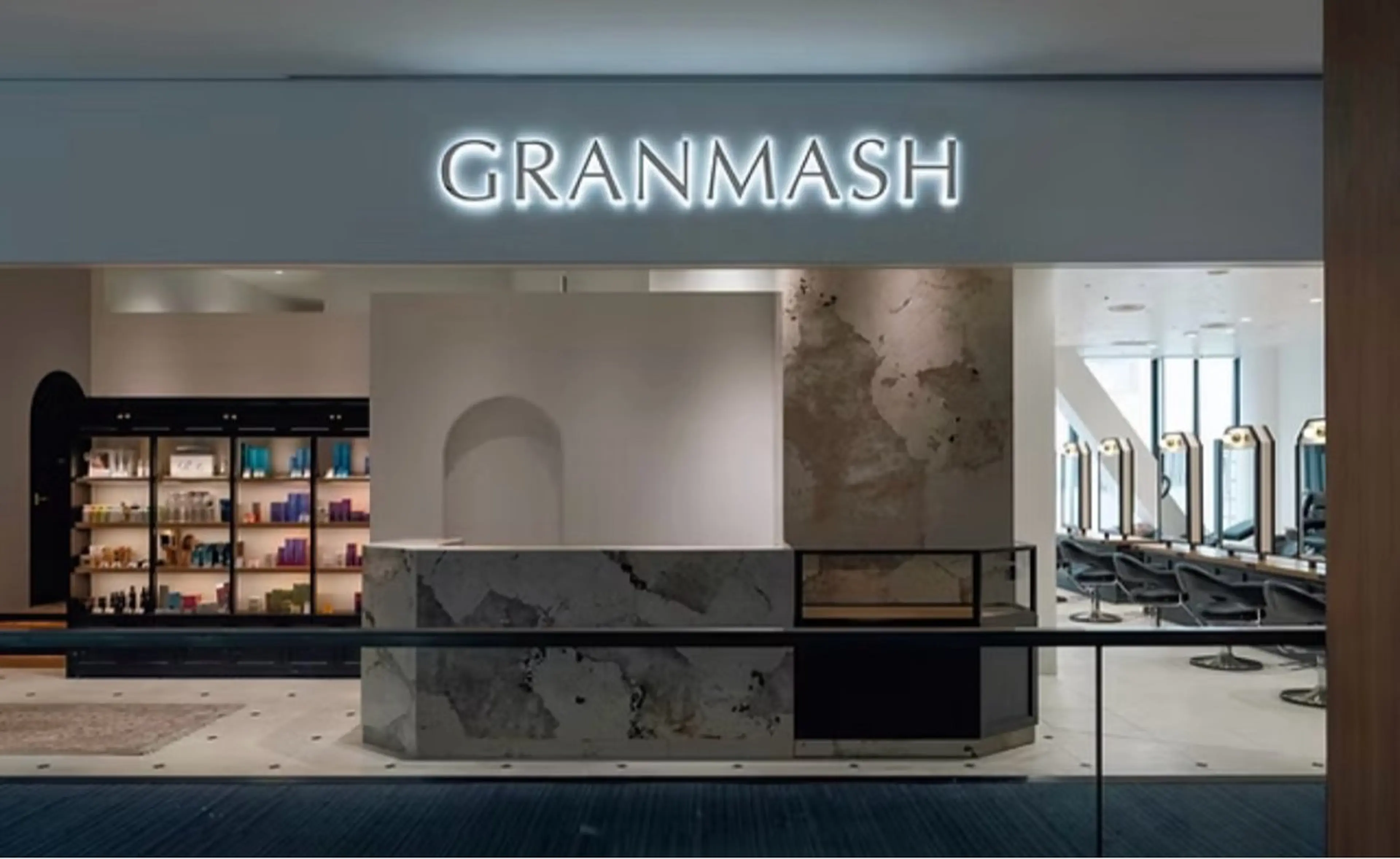 GRANMASH 悠真のヘアスタイル