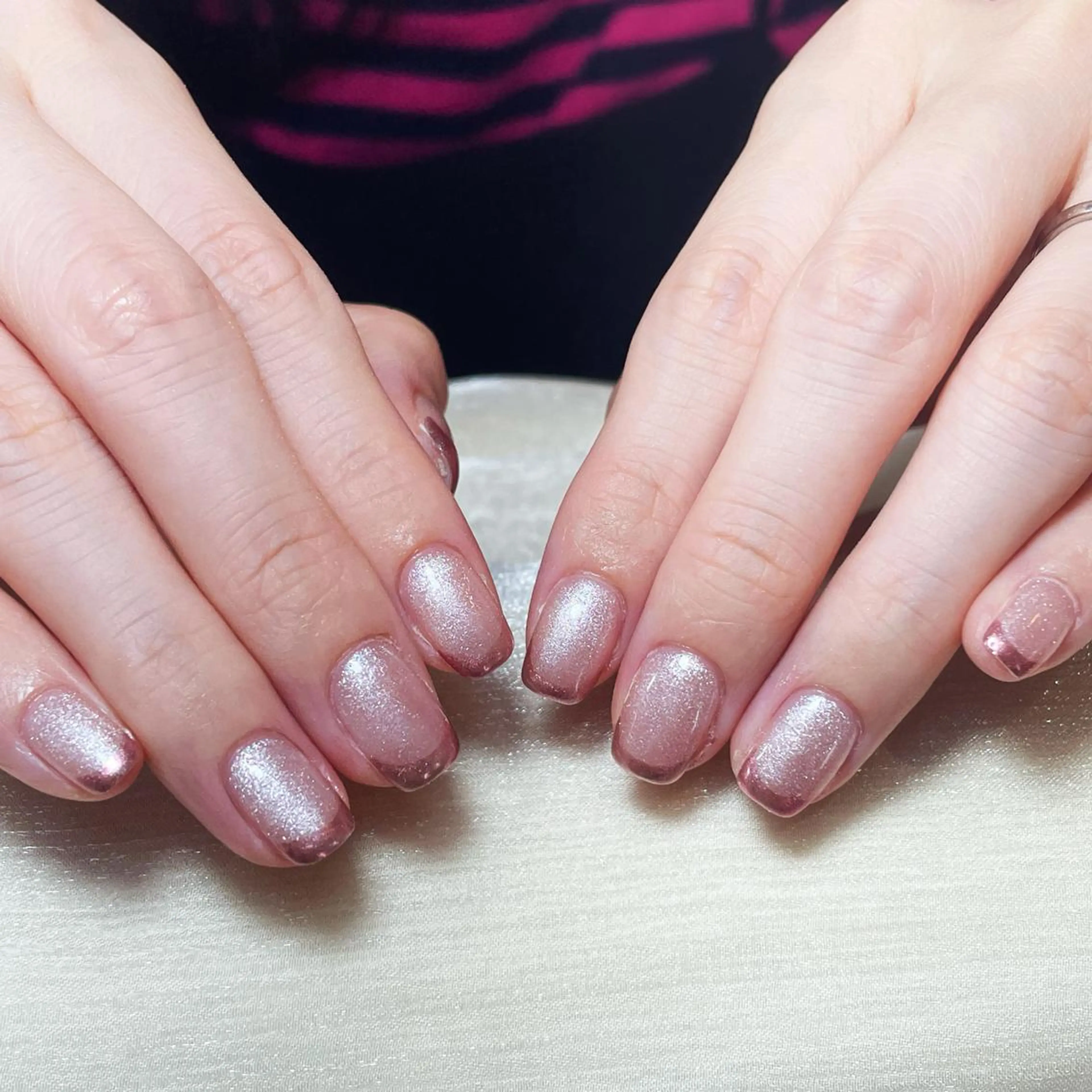 ネイル アートネイル オーロラネイル ガーリー キラキラネイル 韓国ネイル ハンドネイル ハンドケア DIAMOND 💅のネイルデザイン