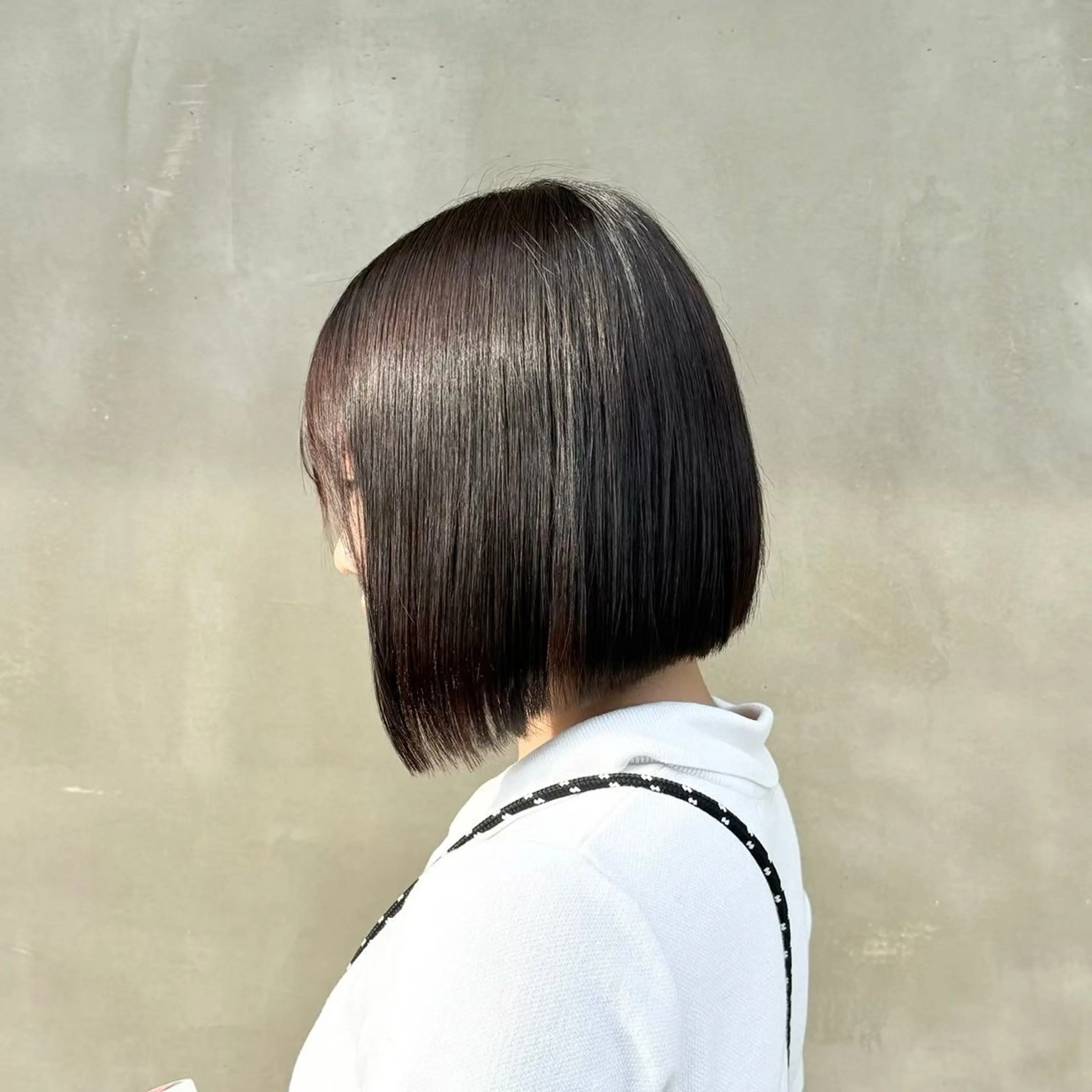ショート カラー 艶髪✨️ kuyumi🌷のヘアスタイル
