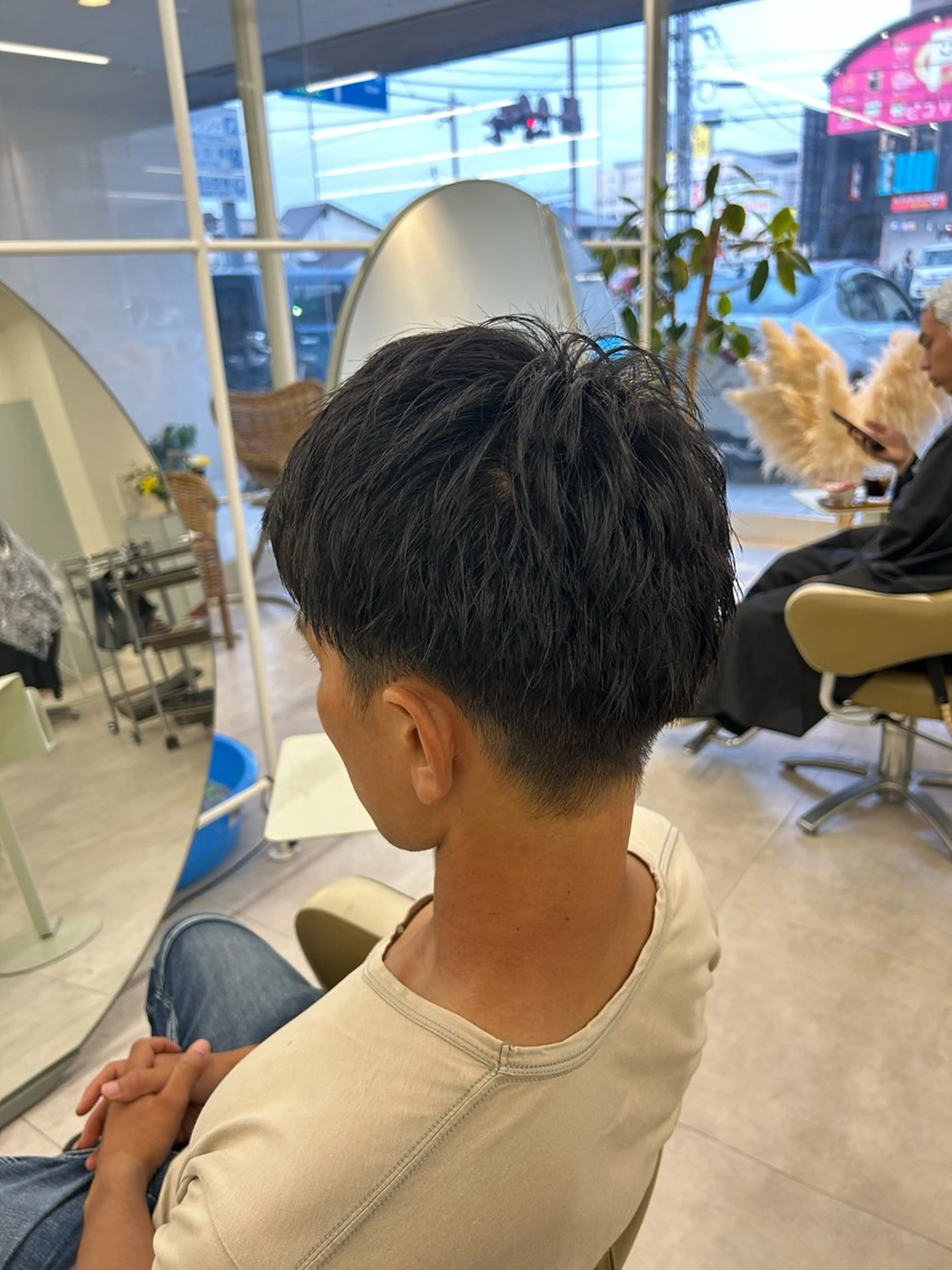 メンズ スパイキーショート ✨メンズカット✨ ブリーチカラー✨瞳歌のヘアスタイル
