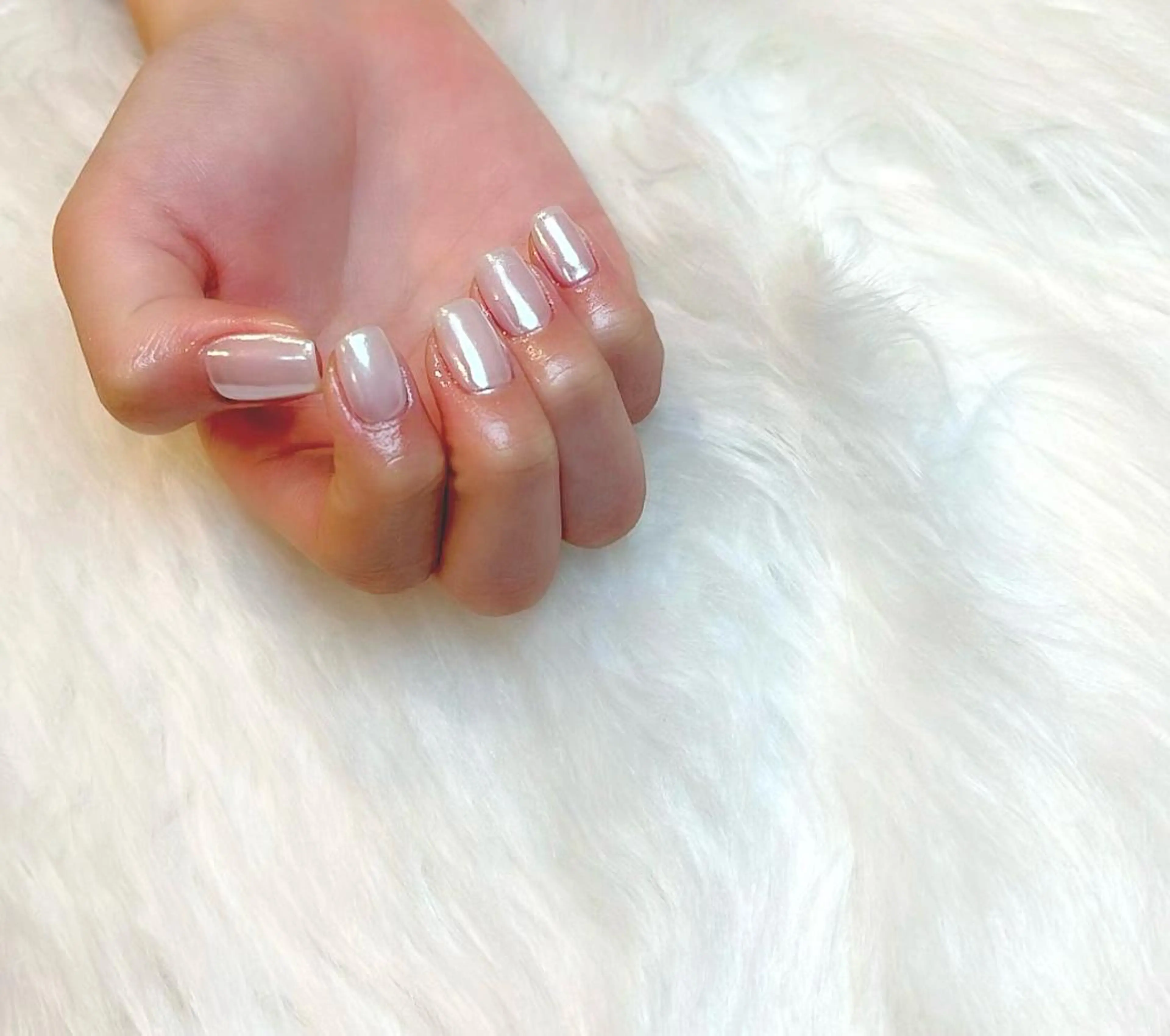 ネイル ホワイト ハンドネイル Lino+ ネイル&よもぎ蒸しのネイルデザイン