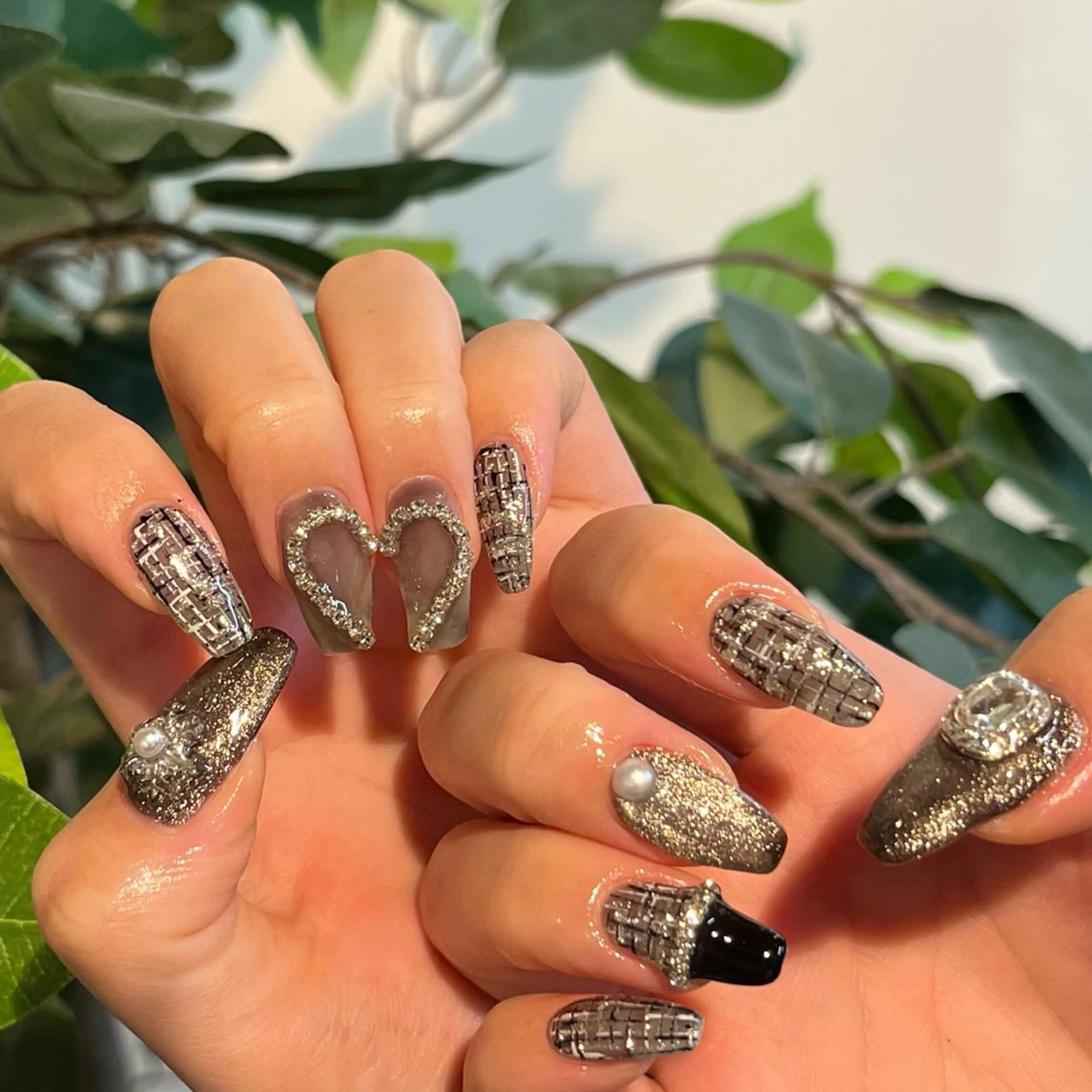 ネイル ハンドネイル ☁️BLITZ 🎀笠原雪音🎀のネイルデザイン