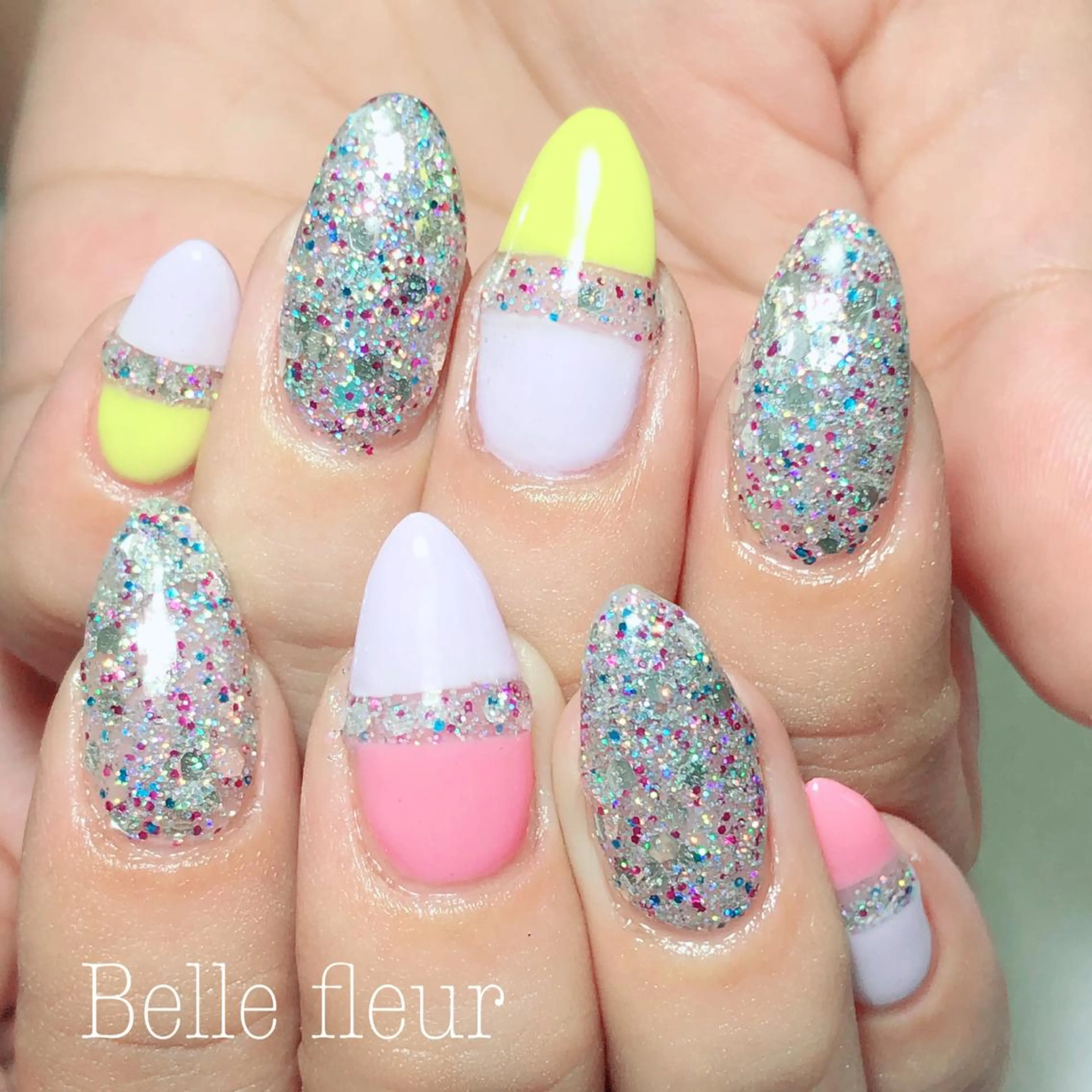 セミロング ネイル Belle fleurのネイルデザイン