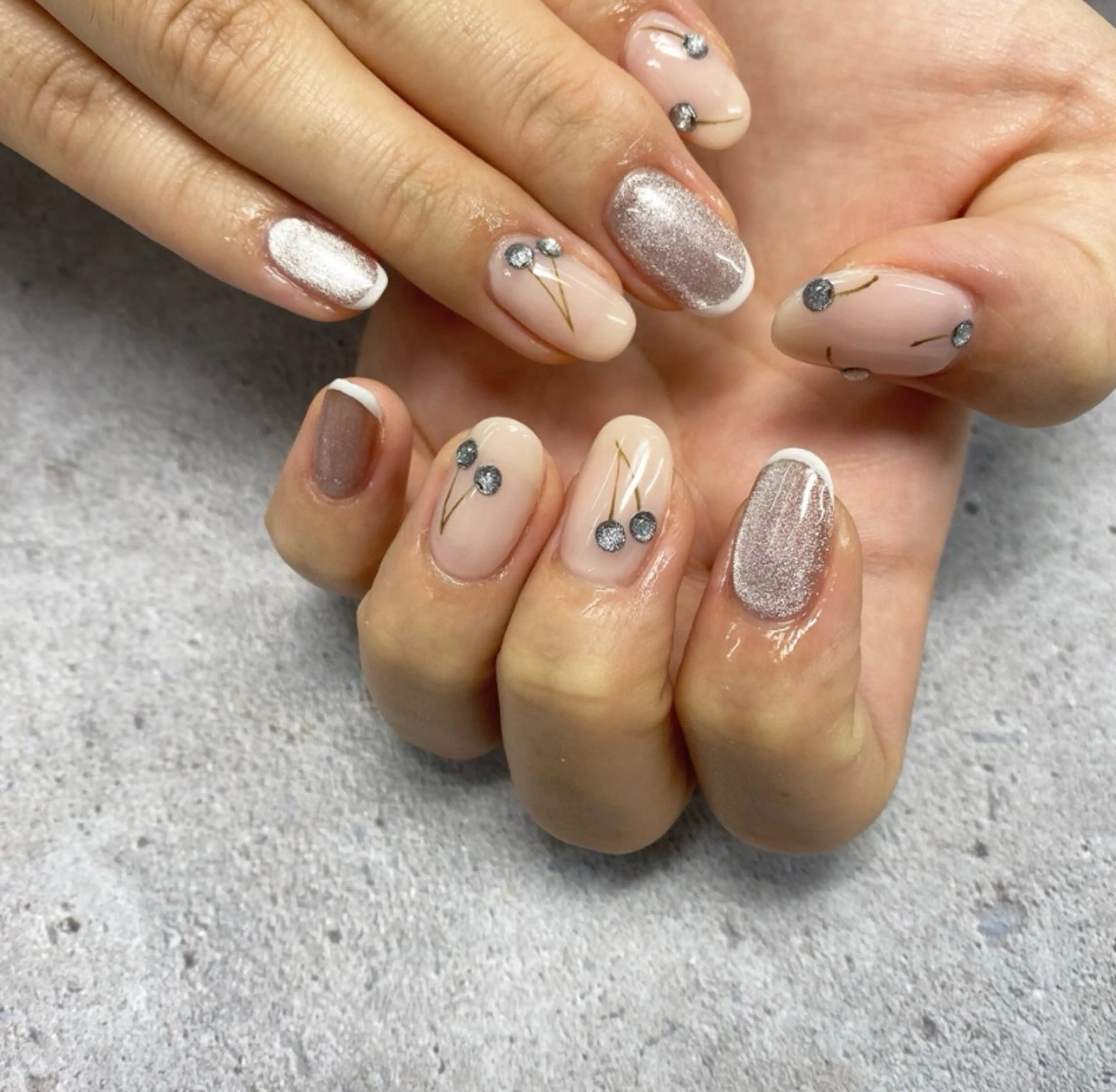 ネイル アートネイル マグネットネイル ハンドネイル nailst 高橋のネイルデザイン