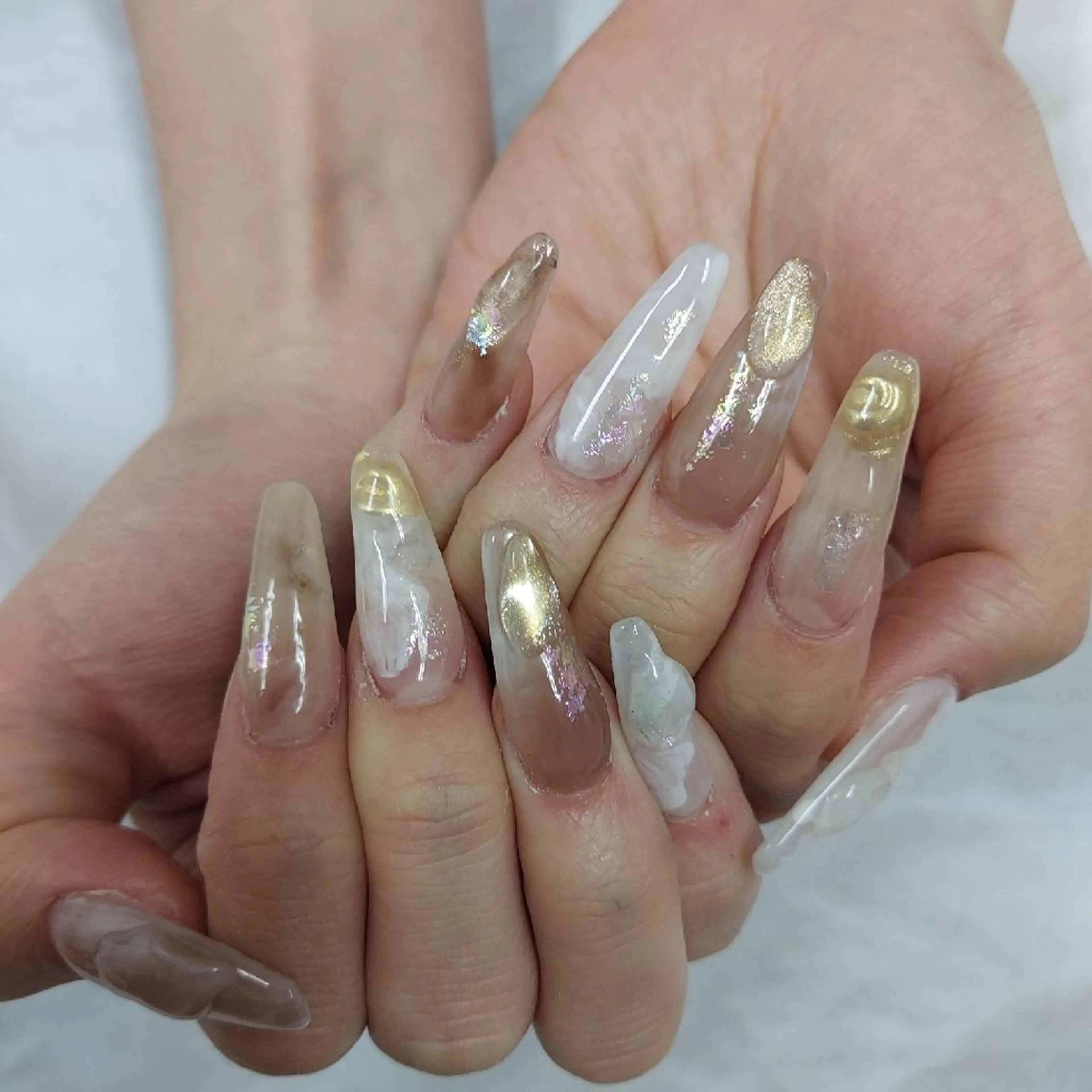 ネイル アートネイル ジェルネイル 持ち込み ニュアンスネイル パラジェル ハンドネイル 河野ちえ (雑誌掲載サロン)のネイルデザイン