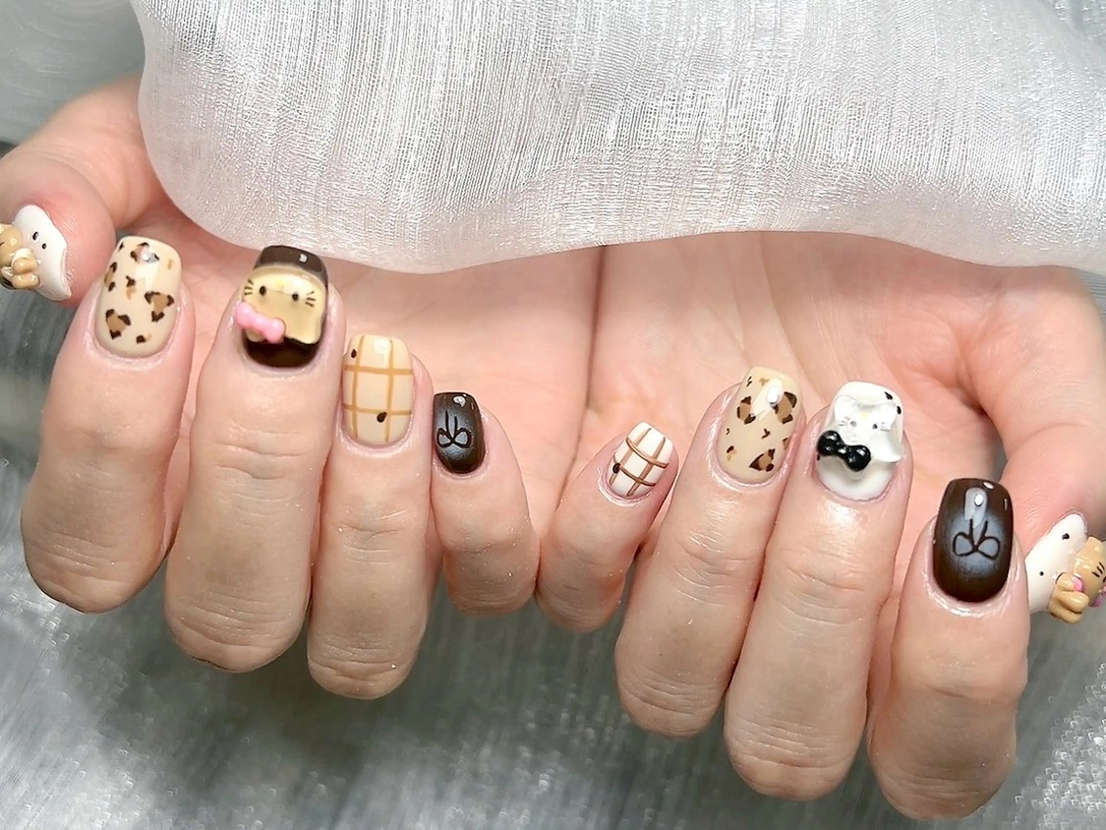 ネイル 長さ出し フレンチネイル グラデーション マグネットネイル マグネットフレンチ ハンドネイル ハンドケア ⭐️Dreamy Nail⭐️のネイルデザイン