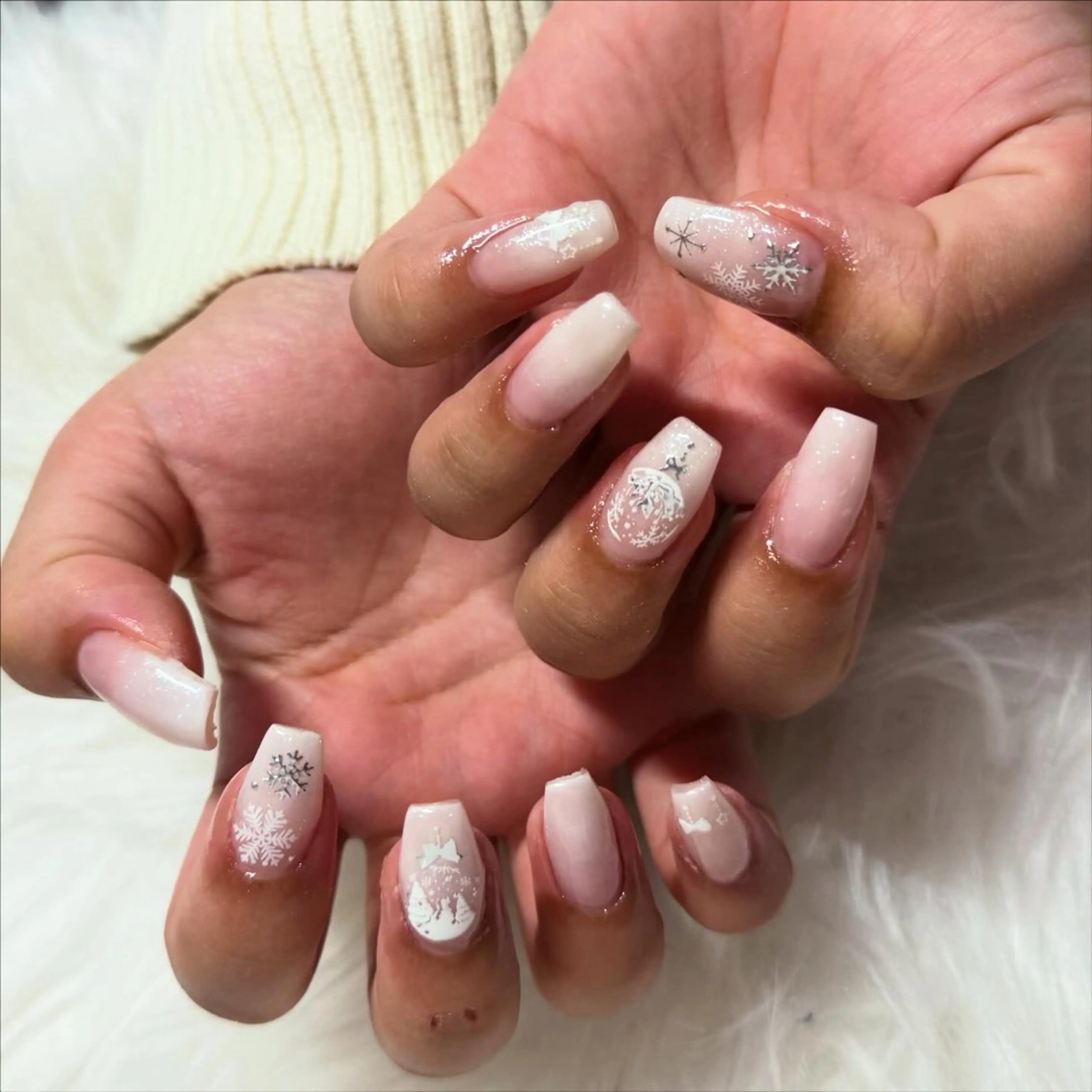 ミディアム ハンドネイル mao .のネイルデザイン