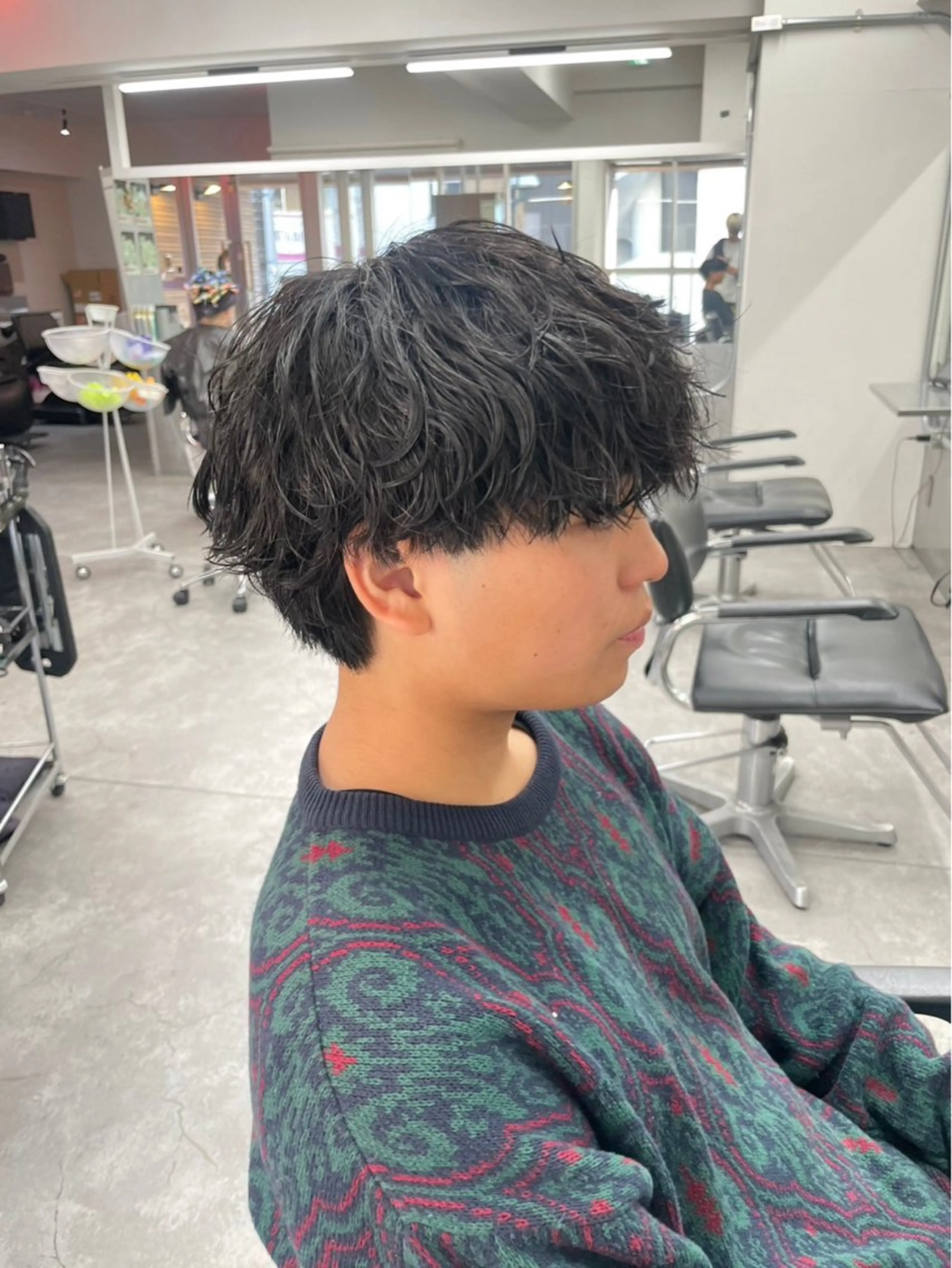 ショート パーマ メンズ カット パーマ ヘアセット 町田/波巻き/ シャドウ/メンズのヘアスタイル